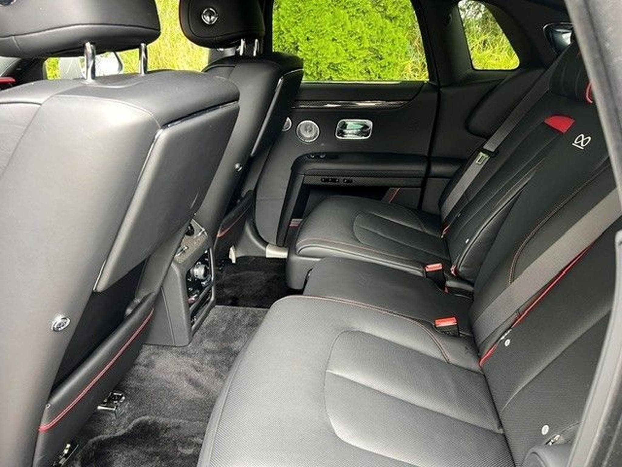 Rolls-Royce Ghost Black Badge - Carbon -1Hand- VOLL (2023) - Photo 25