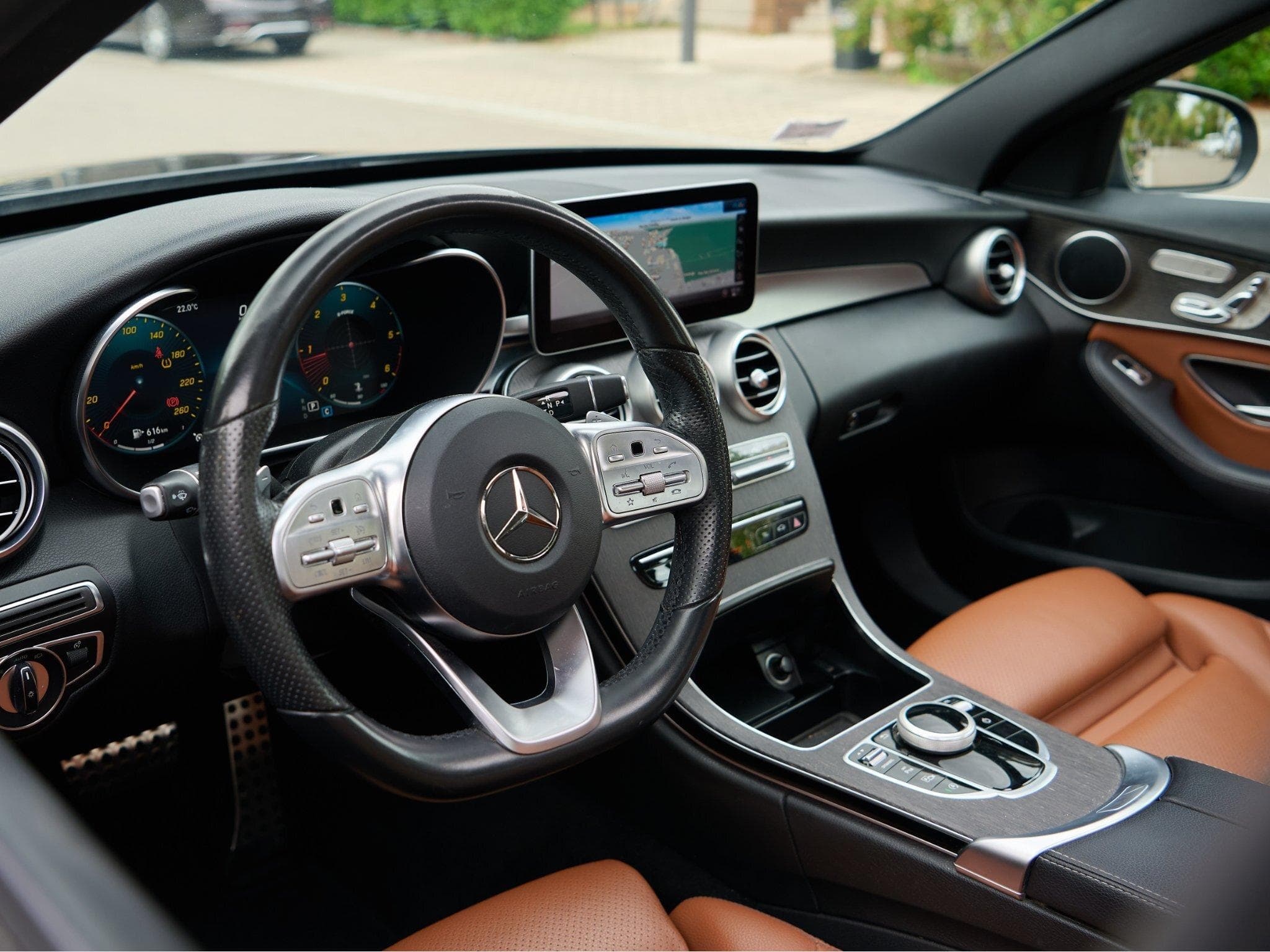Mercedes C 200 AMG (2019) - Photo 5