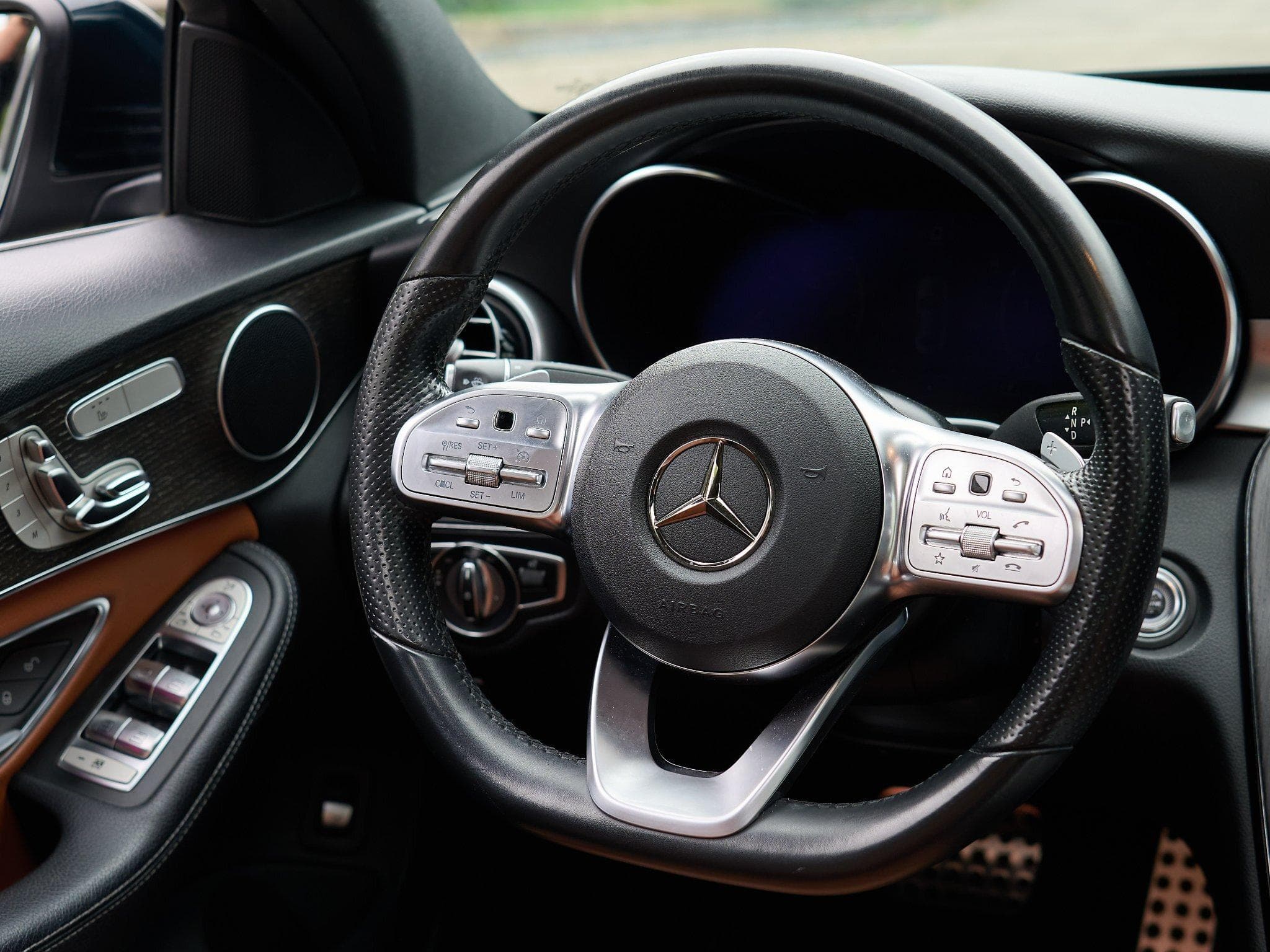 Mercedes C 200 AMG (2019) - Photo 7