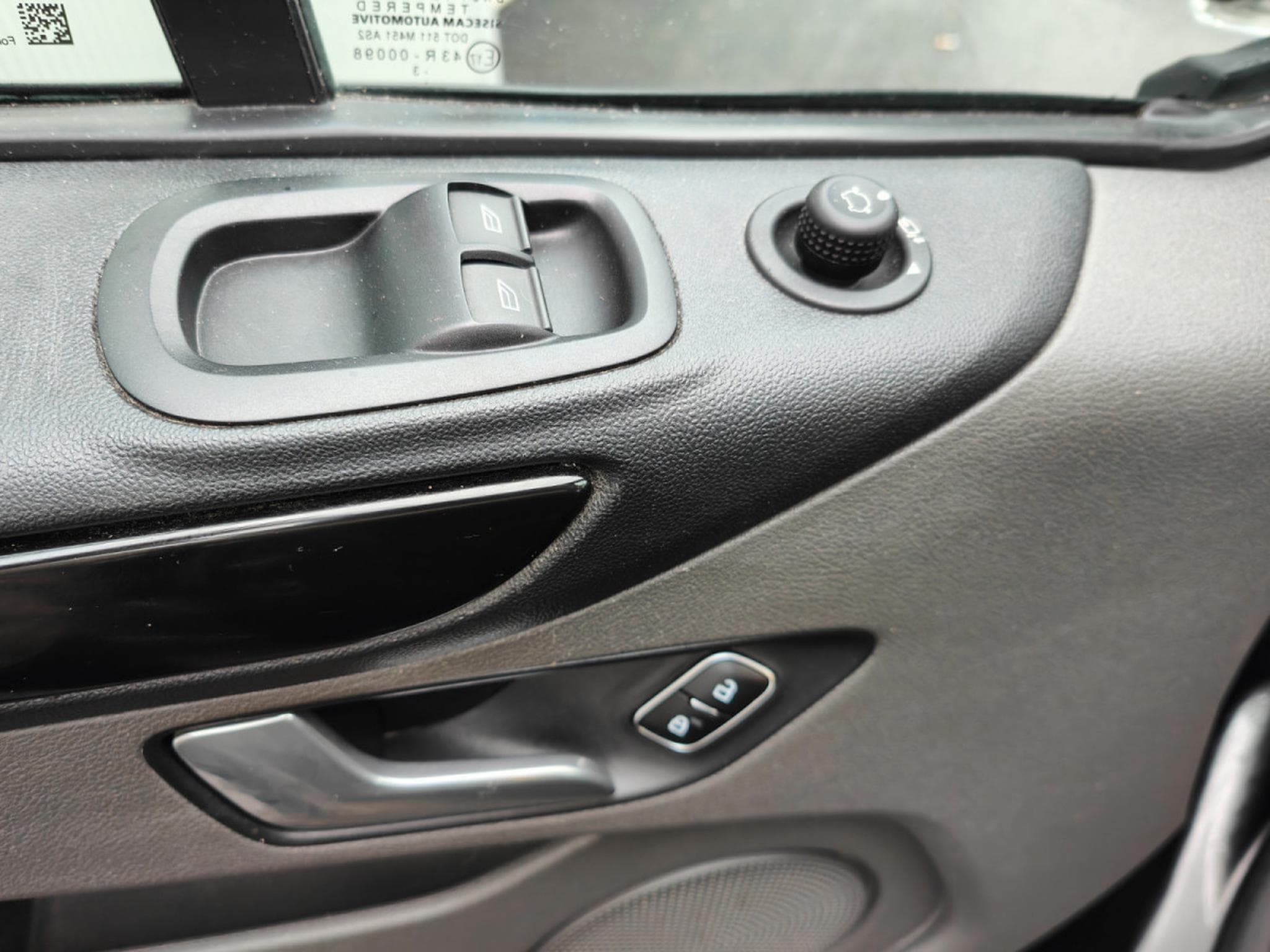 Ford Transit 2.0 TDCI BOITE AUTO 3PLACES CAMERA CARPLAY CRUISE ATTELAGE (2023) - Photo 11