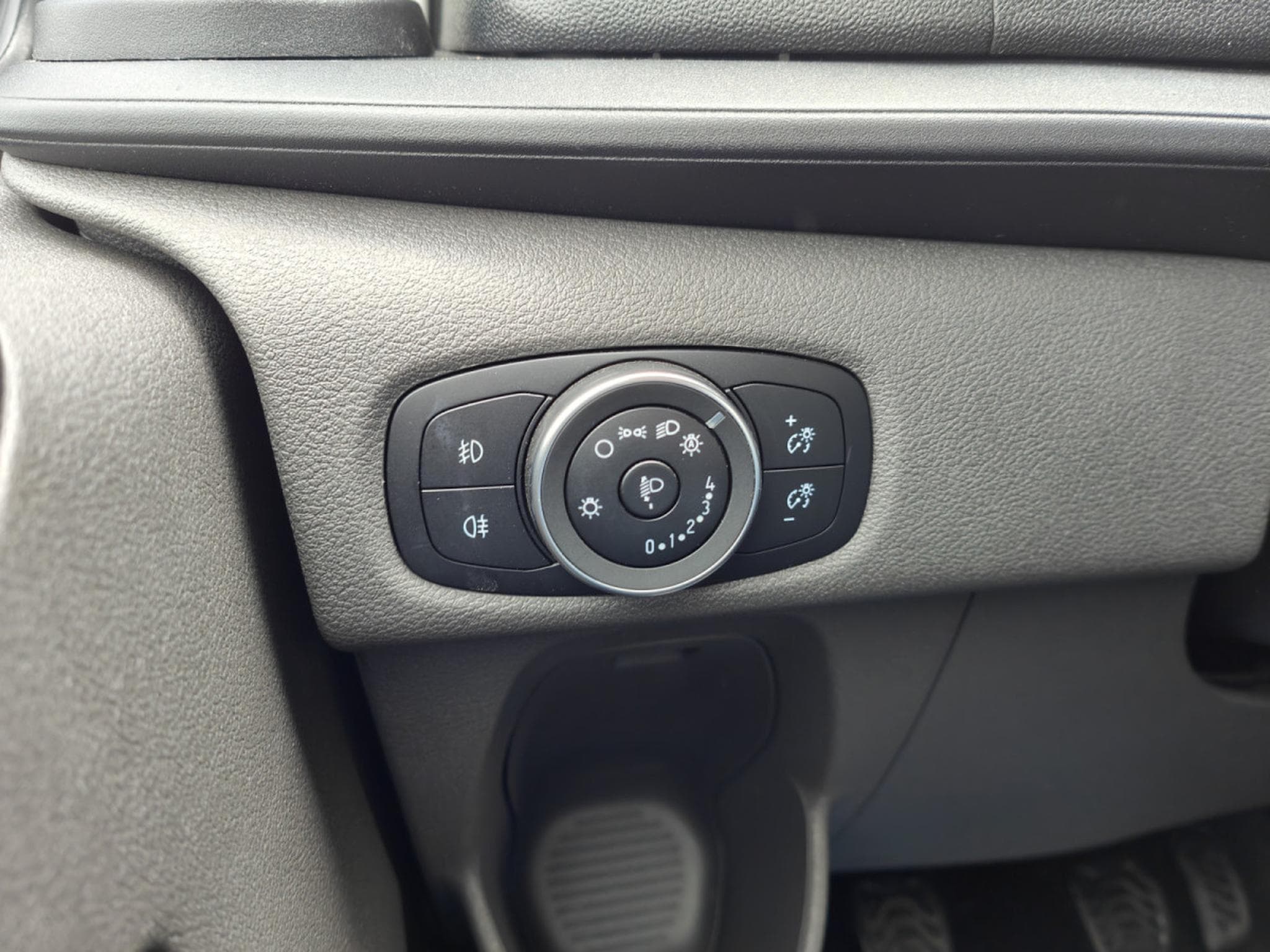 Ford Tourneo 2.0 TDCI L2H1 5 PLACES CARPLAY CAMERA GPS BLUETOOTH (2021) - Photo 20
