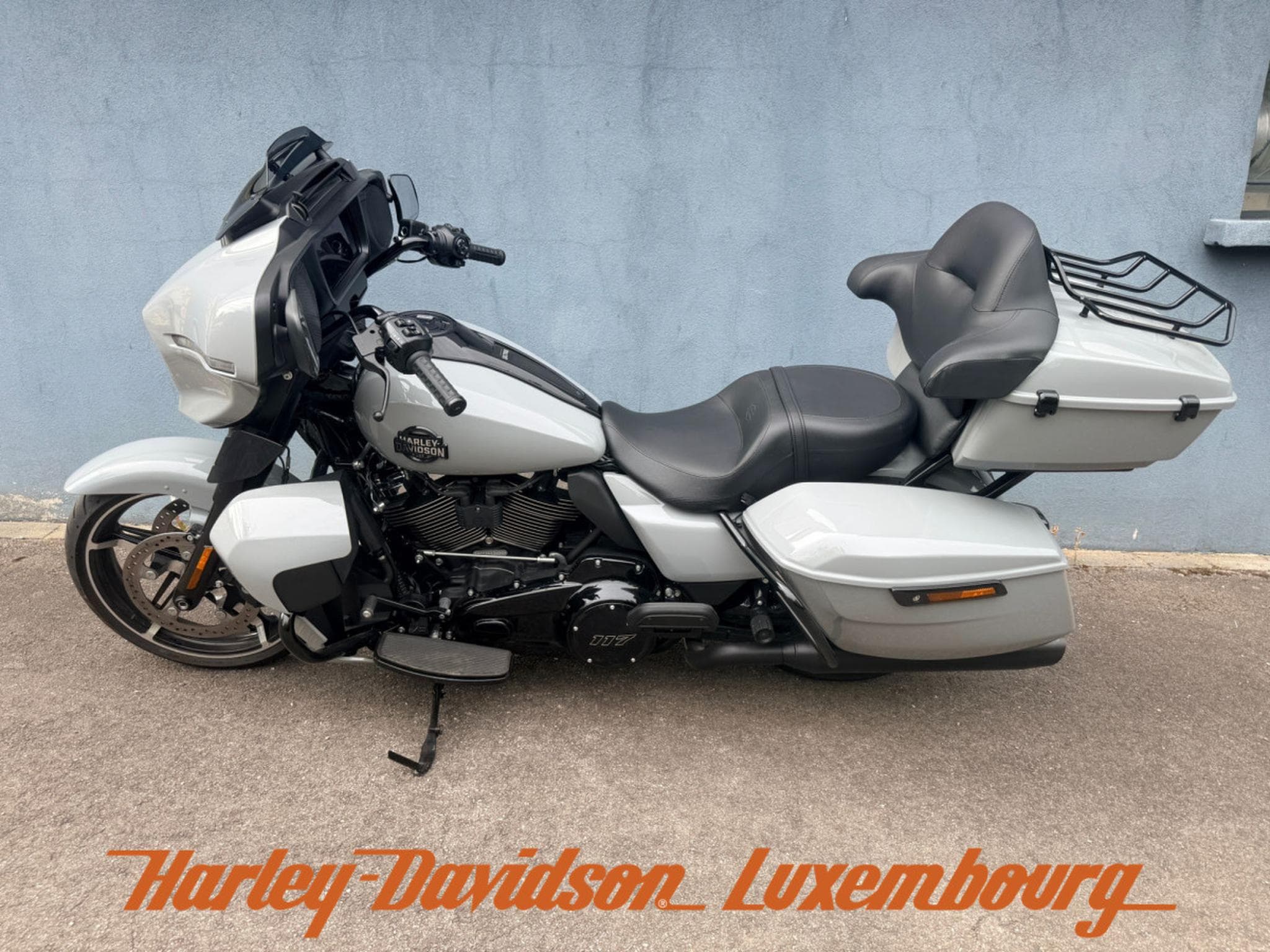 Harley-Davidson Street Glide ULTRA (2025) - Foto 2