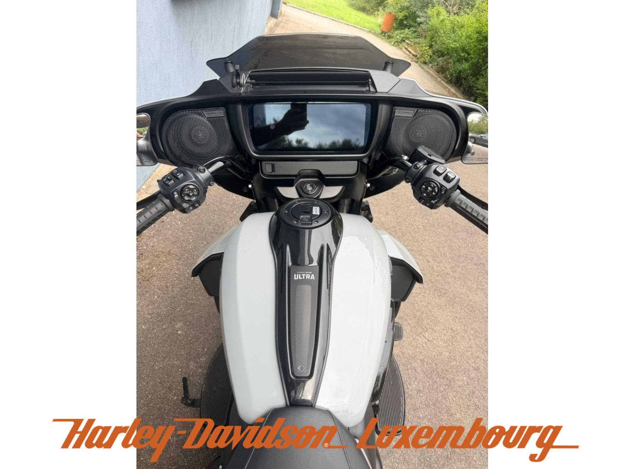 Harley-Davidson Street Glide ULTRA (2025) - Foto 7