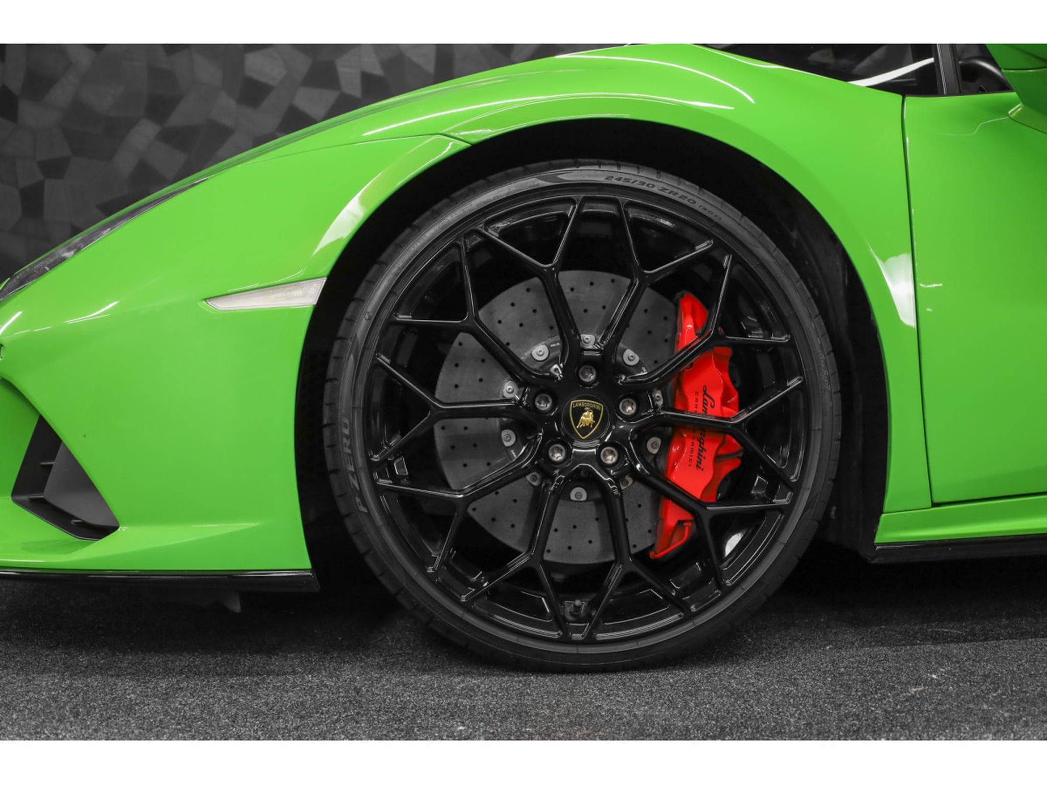 Lamborghini Huracán EVO Spyder LP 640-4 - VERDE MANTIS (2021) - Photo 11
