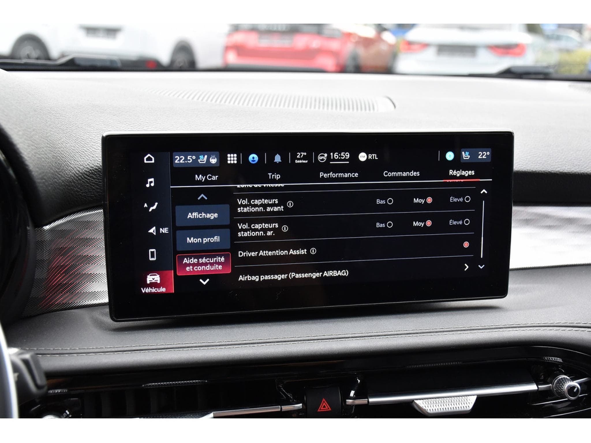 Alfa-Romeo Tonale 1.5 MHEV Edizione Speciale CUIR MEMO ACC LANE HARMAN CAM (2022) - Photo 14