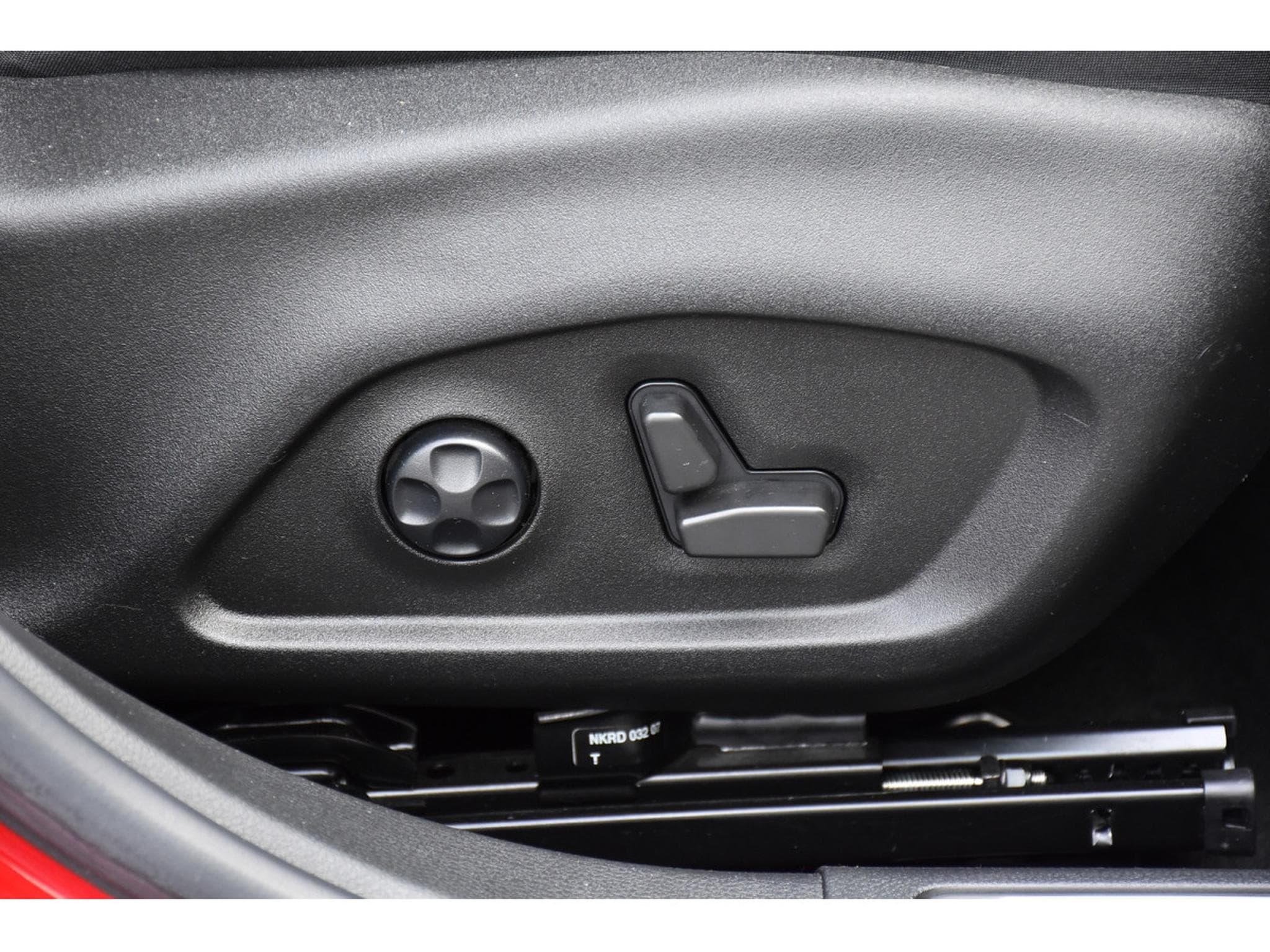 Alfa-Romeo Tonale 1.5 MHEV Edizione Speciale CUIR MEMO ACC LANE HARMAN CAM (2022) - Photo 22