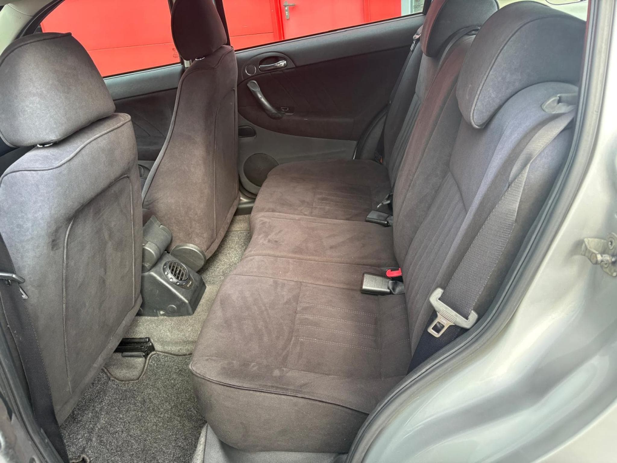 Alfa-Romeo 147 1.9 JTD (2008) - Photo 15