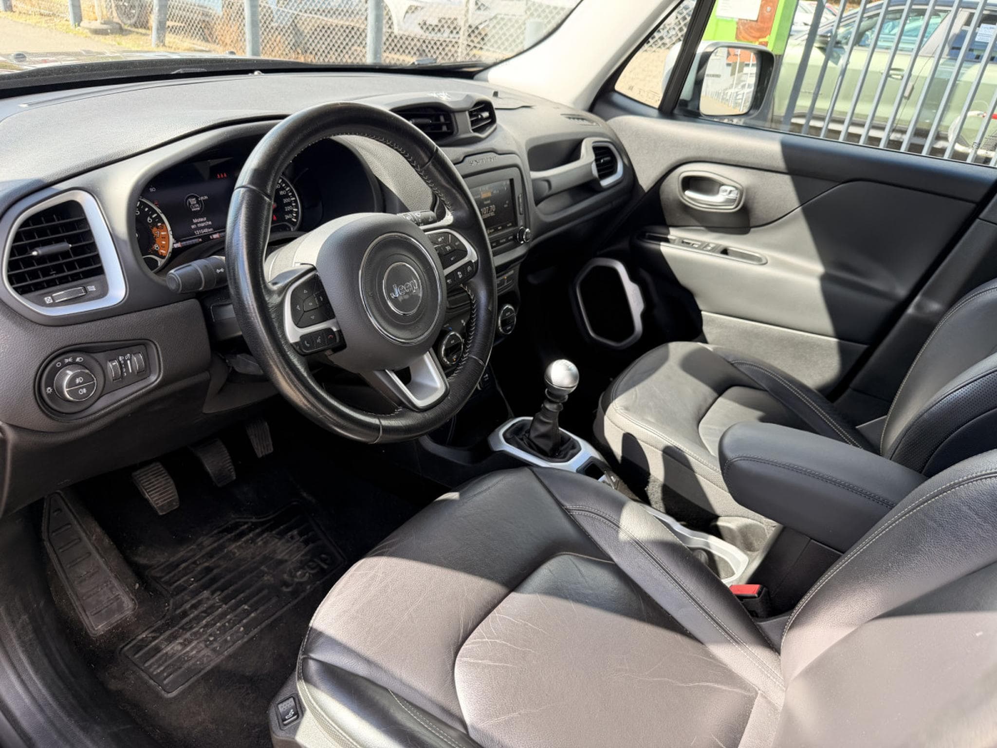 Jeep Renegade 1.4 136 LIMITED (2017) - Foto 12