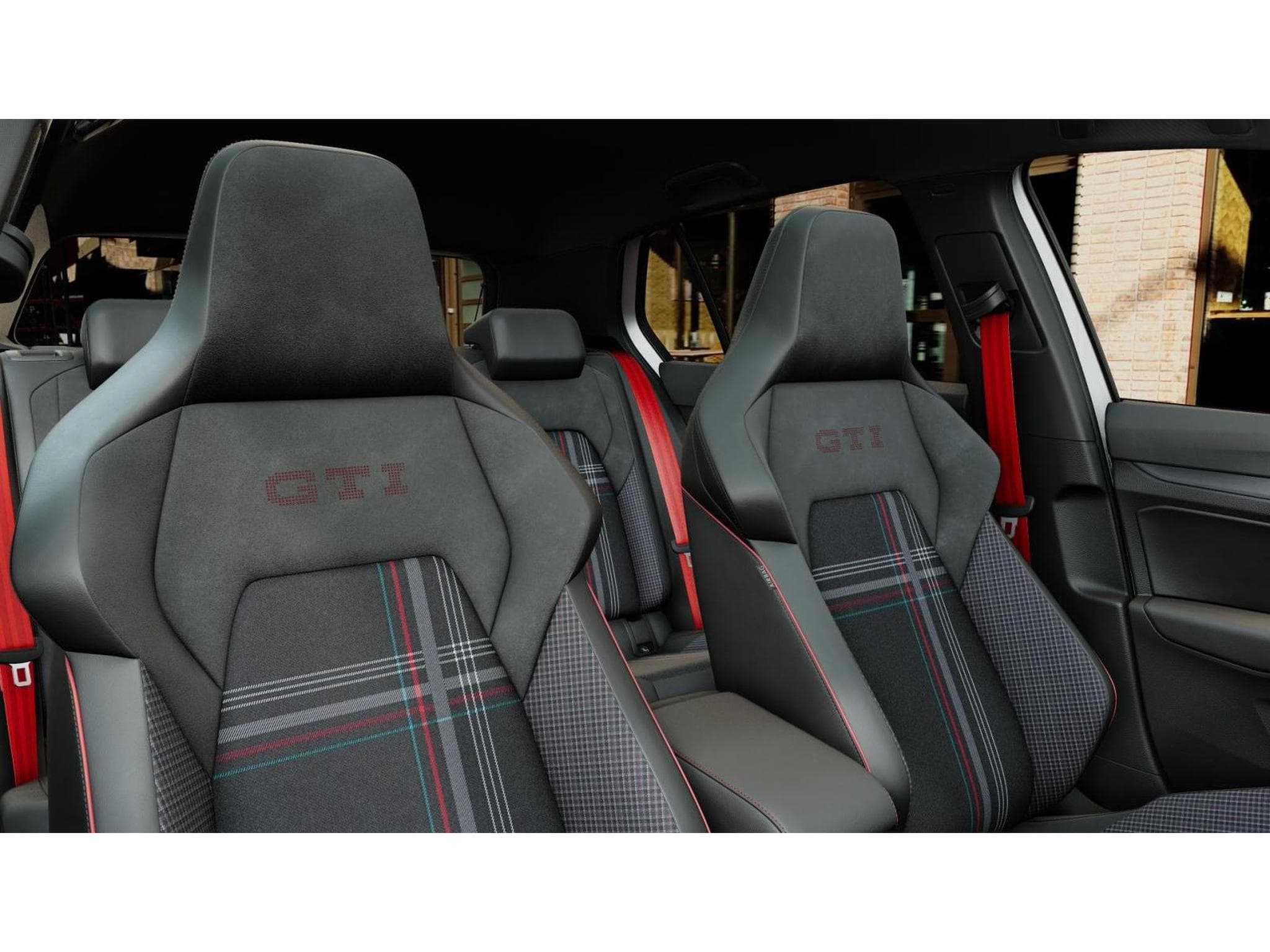 VW Golf GTI Edition 50 (2026) - Foto 9