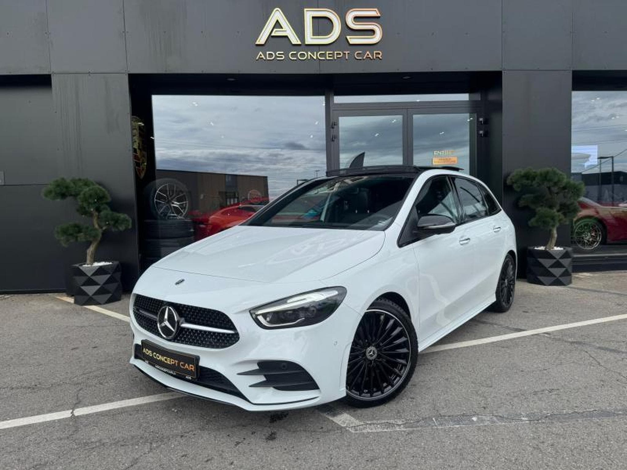 Mercedes B 180 Classe B 180d AMG Line/2.0 116ch/Toit Ouvrant/ATH (2023) - Foto 3