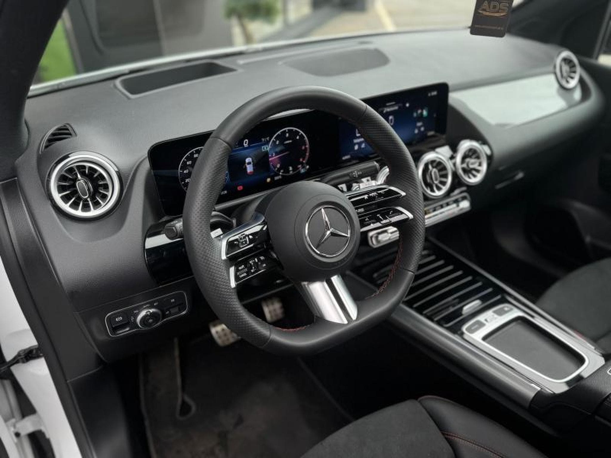 Mercedes B 180 Classe B 180d AMG Line/2.0 116ch/Toit Ouvrant/ATH (2023) - Foto 6