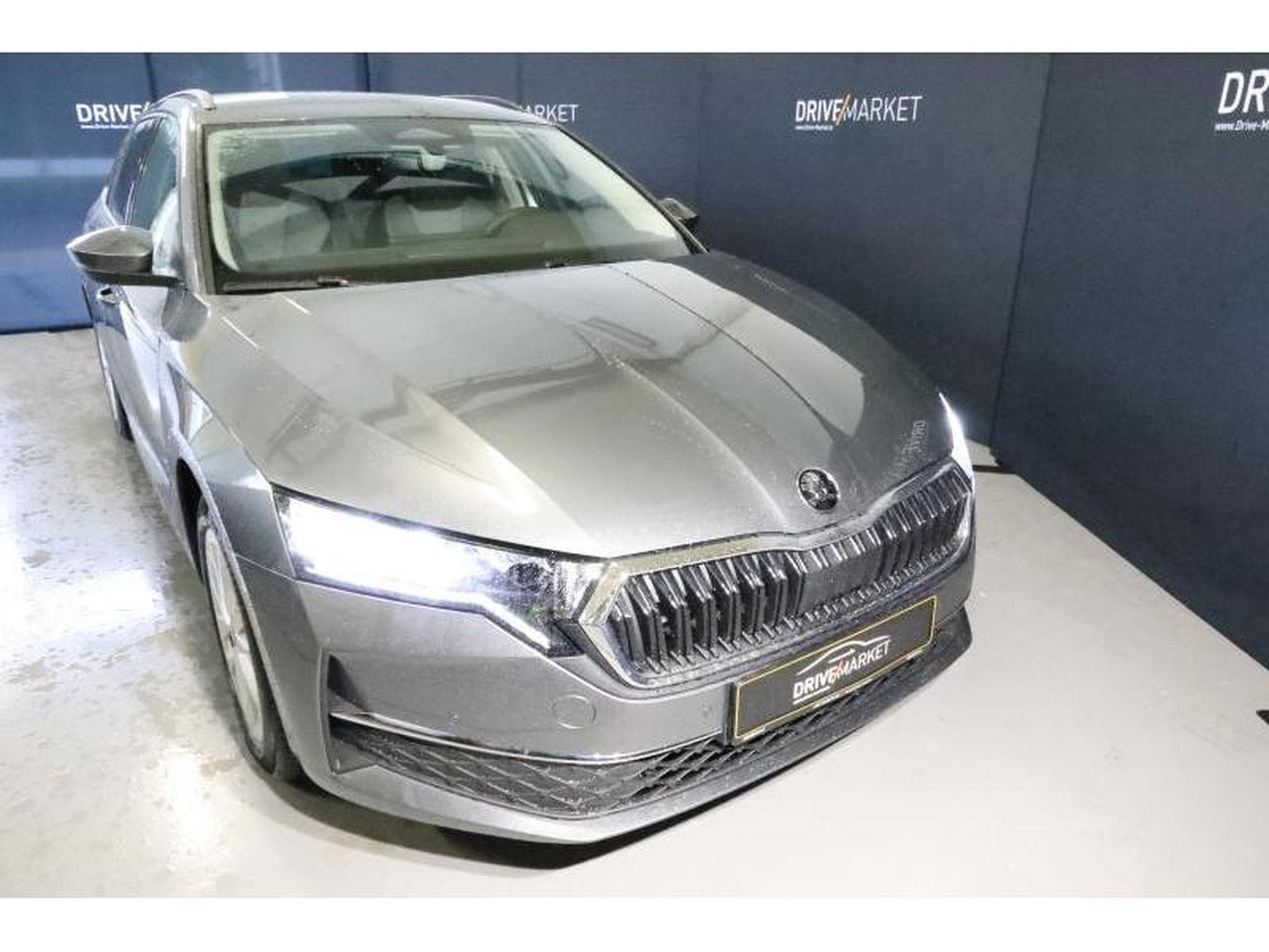 Skoda Octavia Selection (2025) - Photo 13