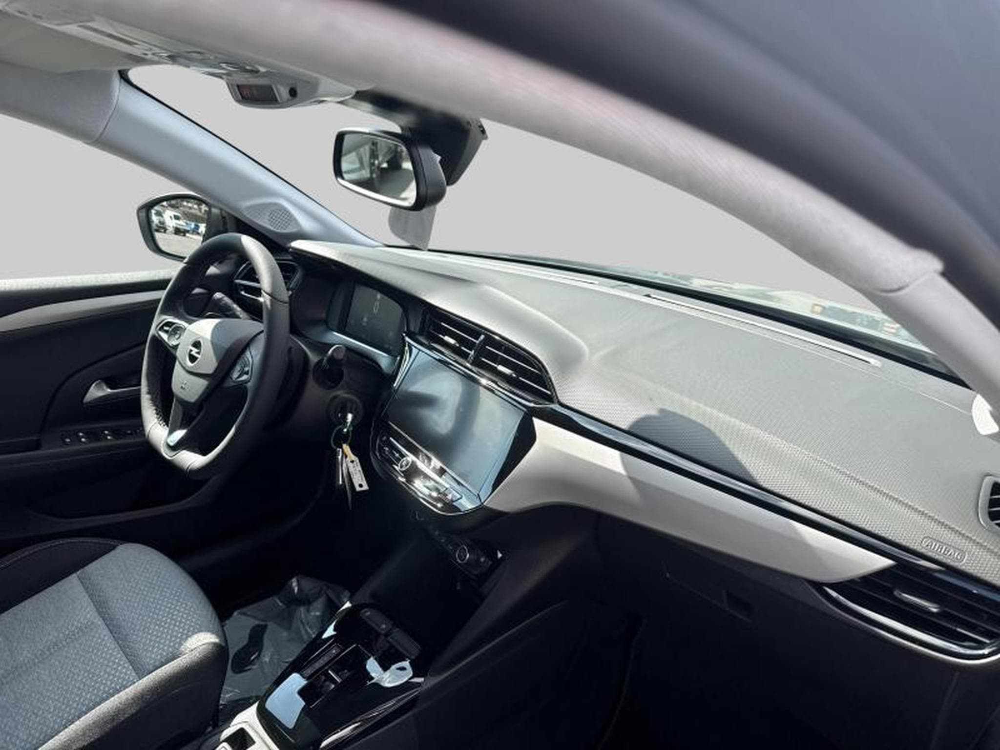 Opel Corsa F Edition (2025) - Photo 9