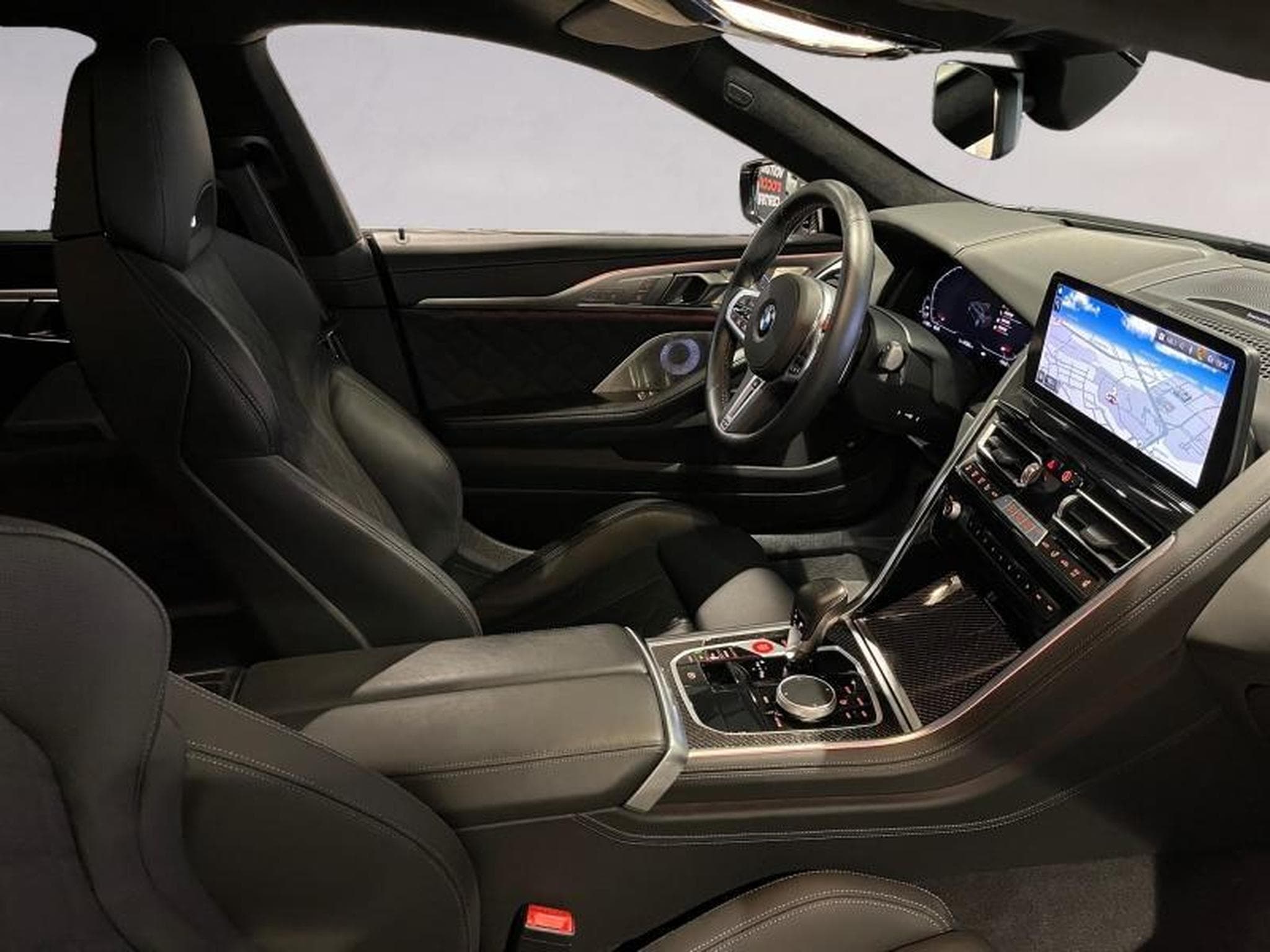 BMW M8 M8 Competition Gran Coupé xDrive (2025) - Photo 10