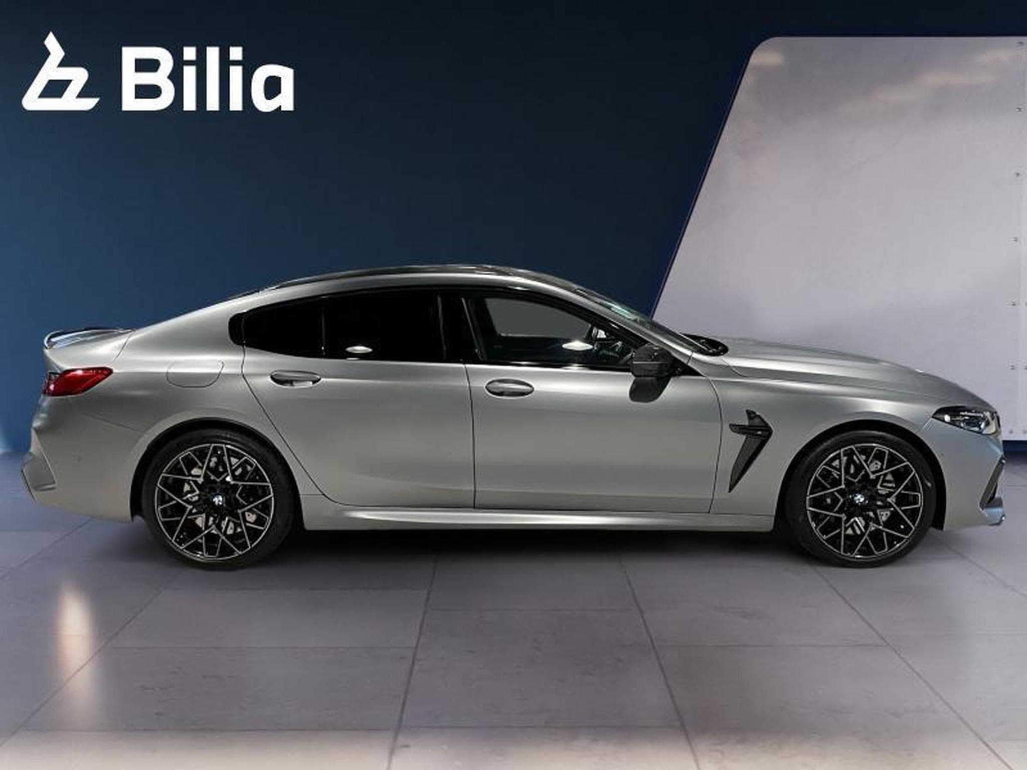 BMW M8 M8 Competition Gran Coupé xDrive (2025) - Photo 17