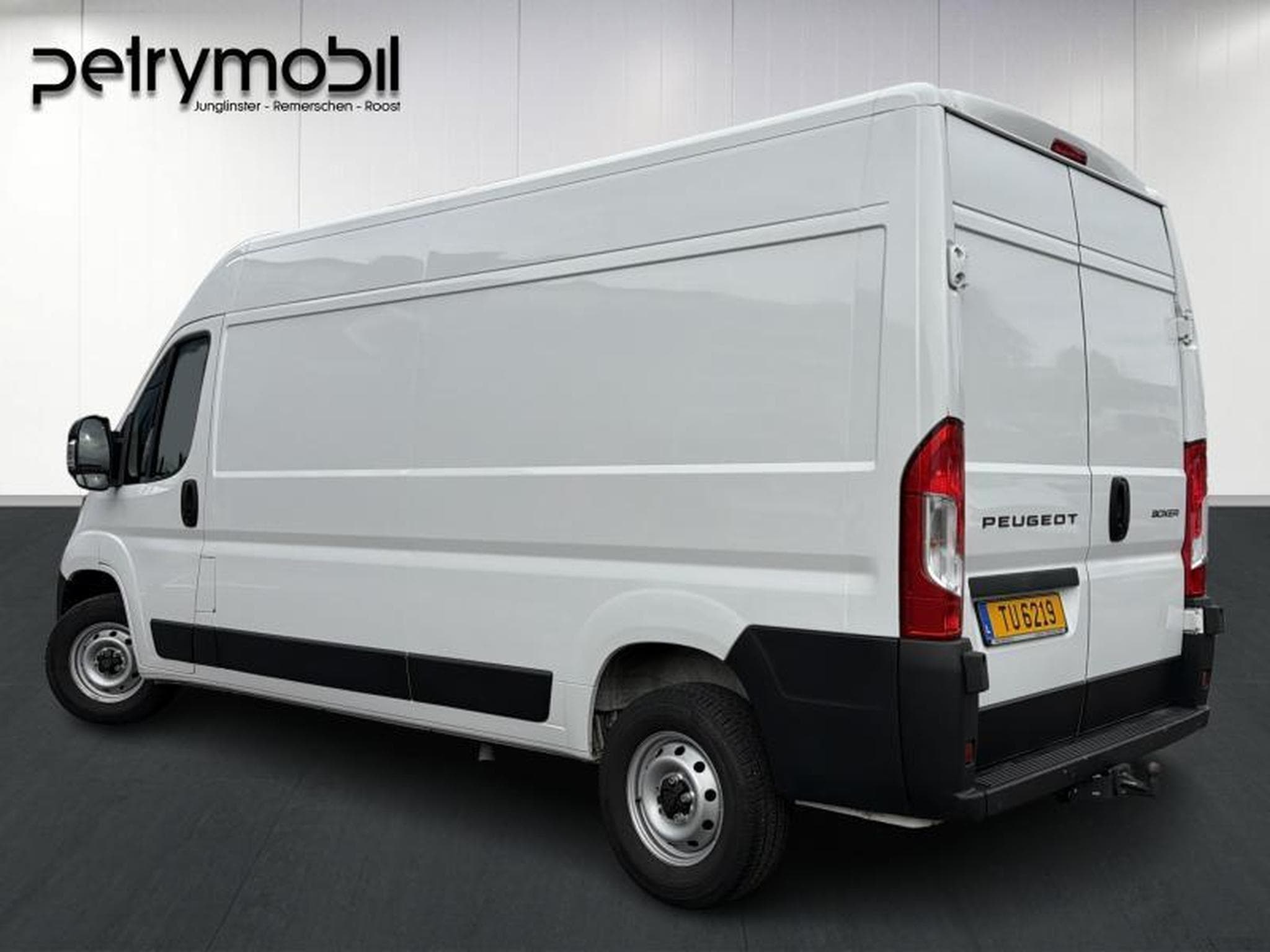 Peugeot Boxer 335 L3H2 - 2.2 BlueHDi 140 S&S (2025) - Photo 6