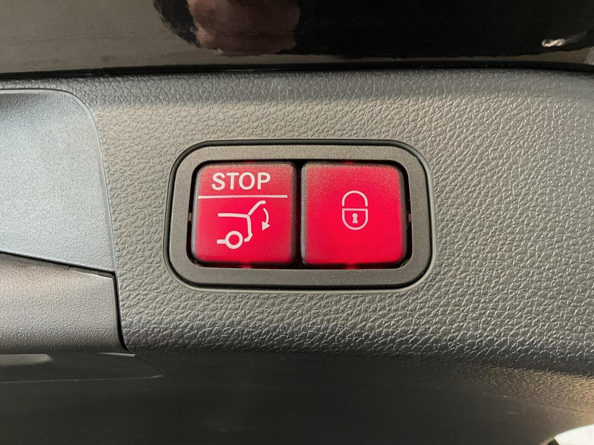 Mercedes C 63 AMG 9Aut.+SoundBurmester+Head (2020) - Photo 18