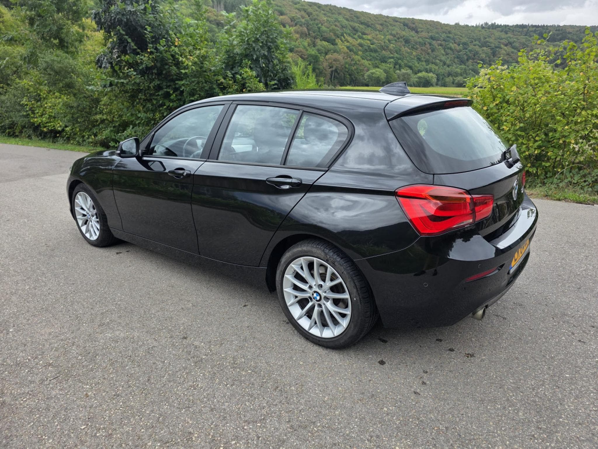 BMW 118 i Aut. (2019) - Photo 4