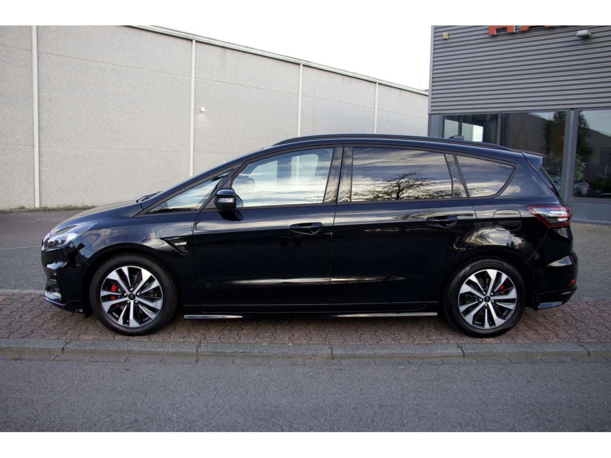 Ford S-Max 2.0 EcoBlue ST-Line 7 places cuir (2021) - Photo 2