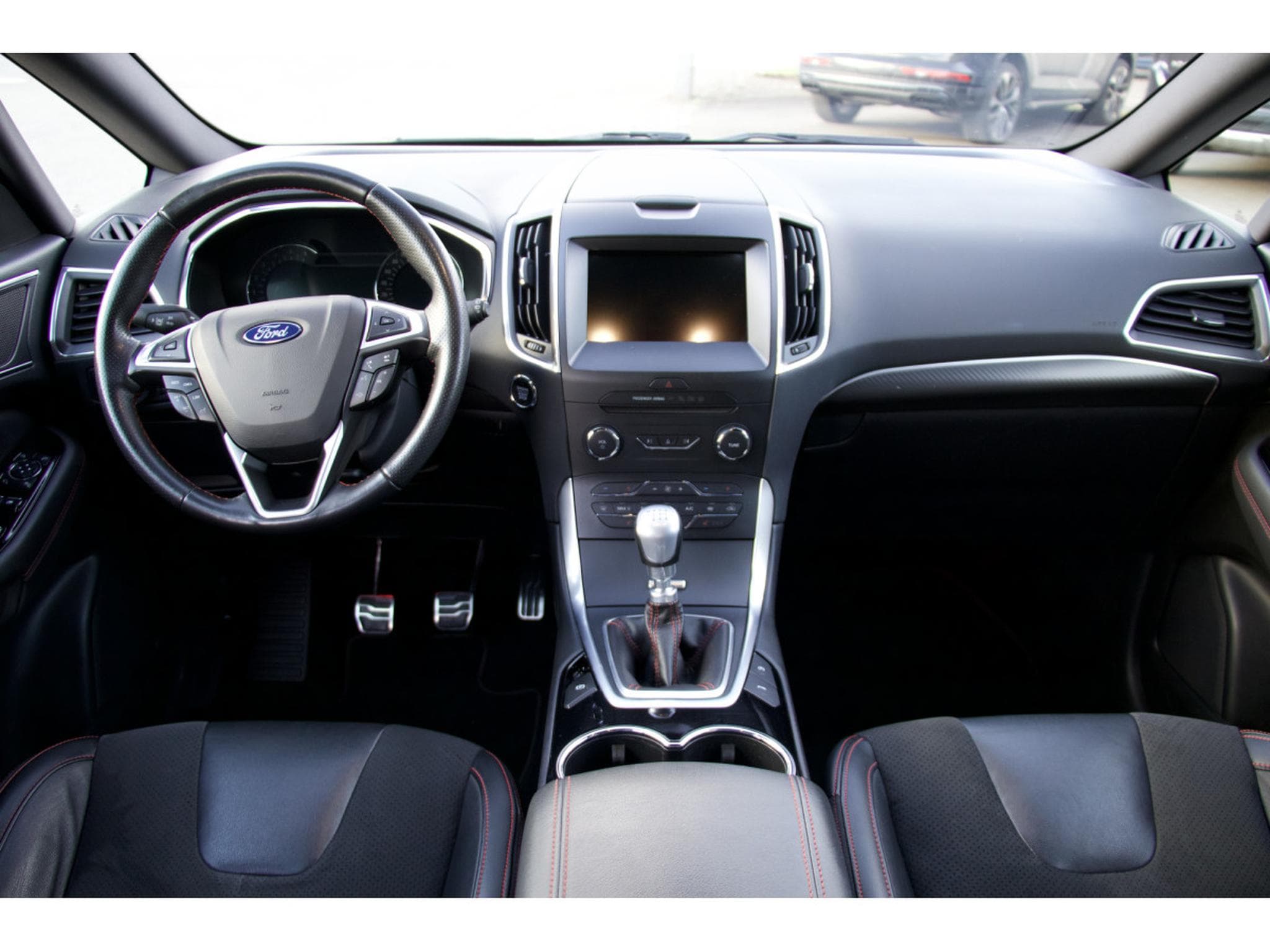 Ford S-Max 2.0 EcoBlue ST-Line 7 places cuir (2021) - Photo 9