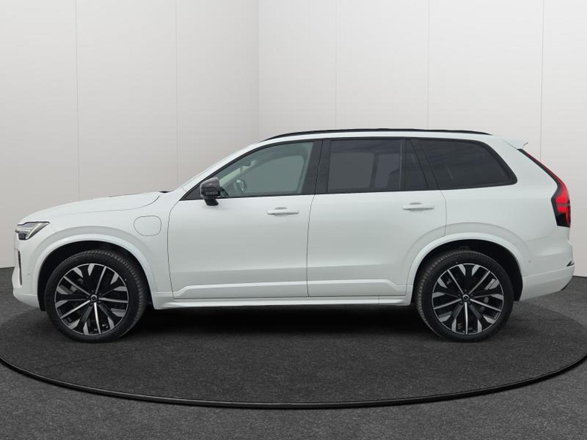 Volvo XC90 T8 Plus Dark 2026 / Hybride (2025) - Photo 4