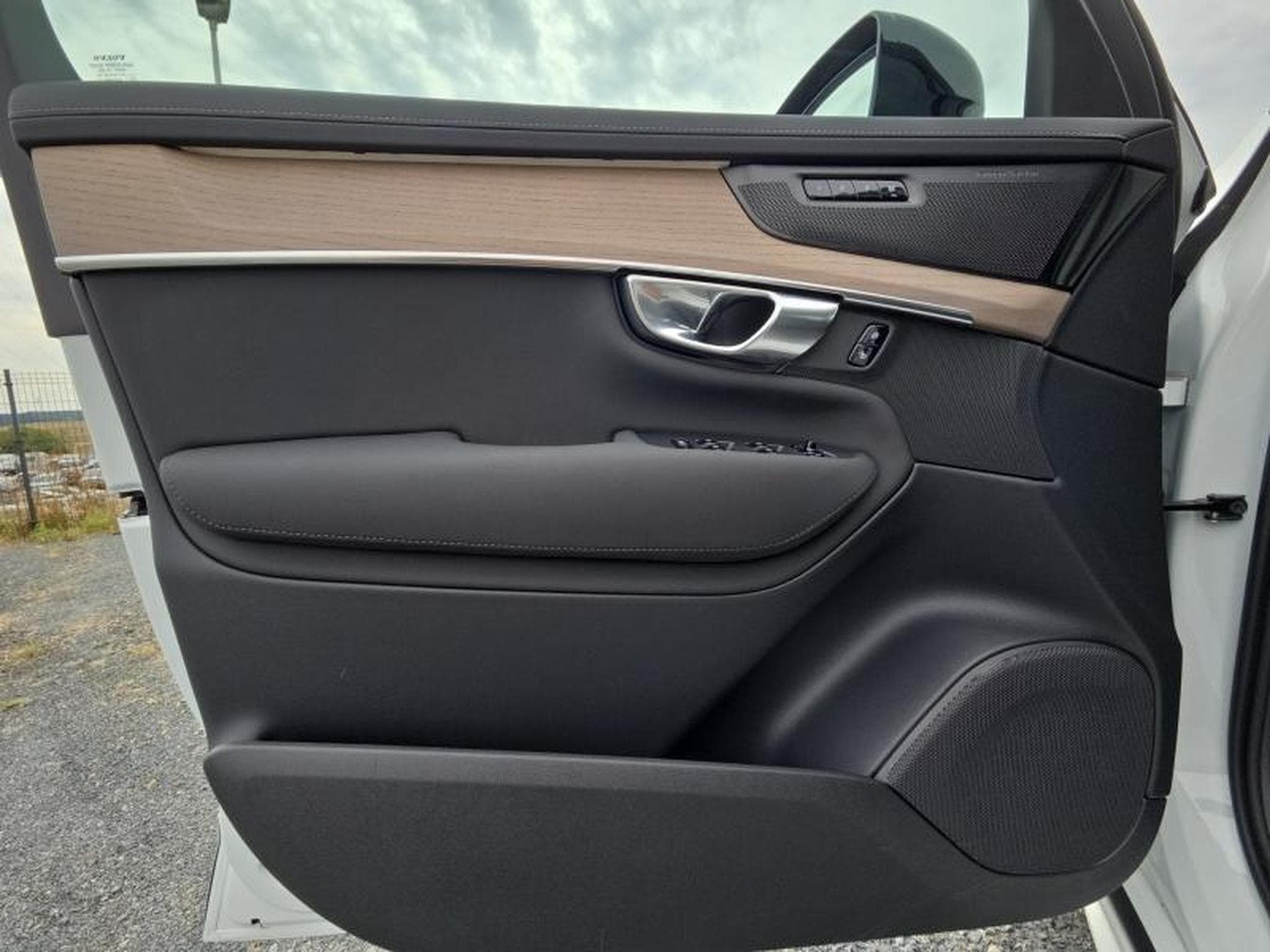 Volvo XC90 T8 Plus Dark 2026 / Hybride (2025) - Photo 20