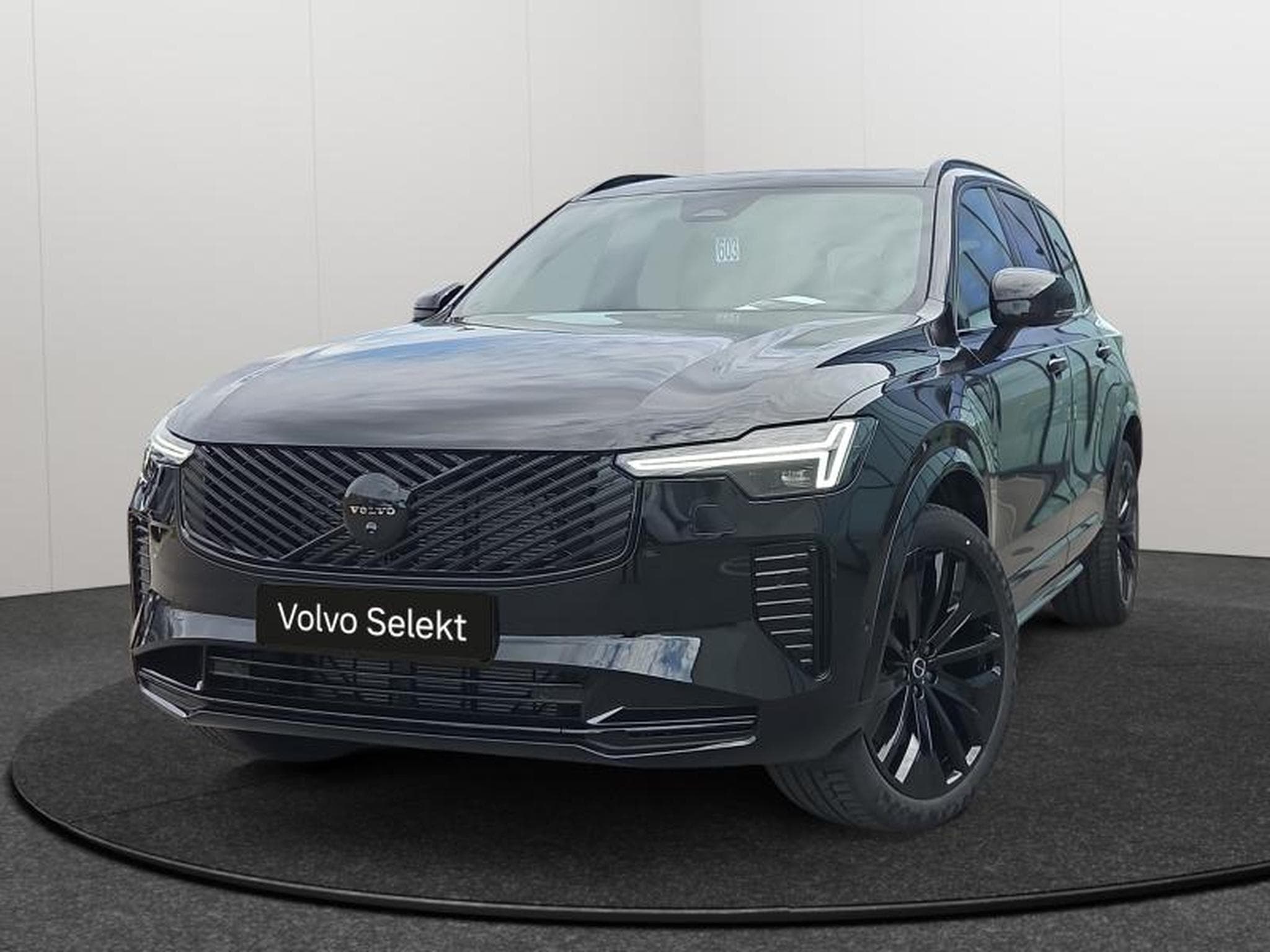 Volvo XC90 T8 Black Edition Ultra / Hybride (2026) - Photo 1
