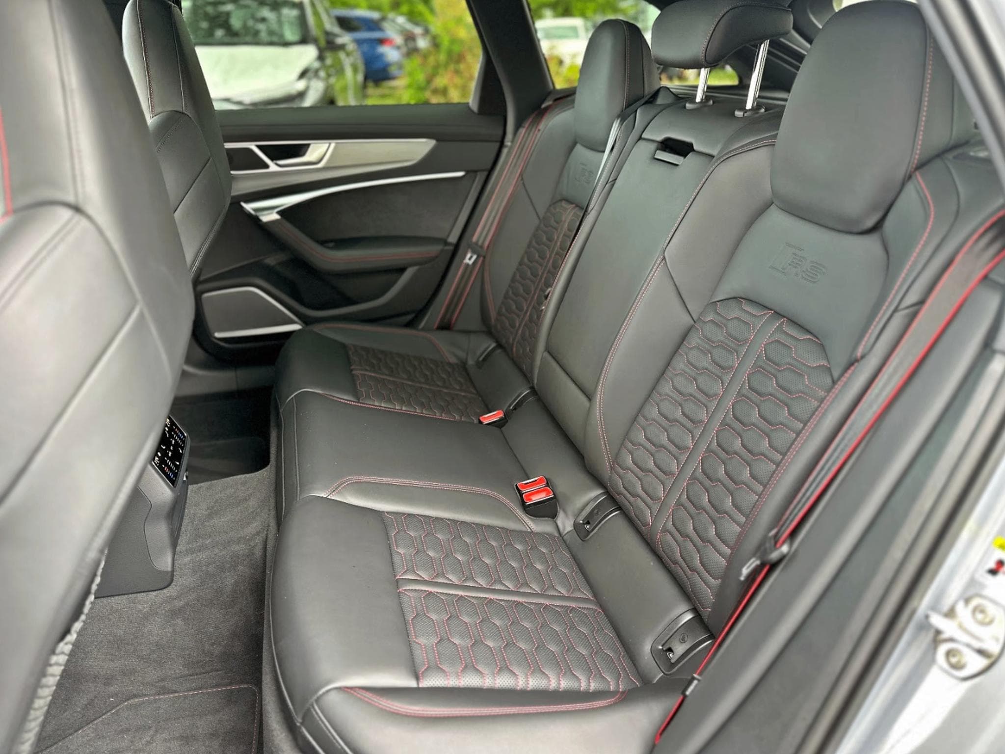 Audi RS6 Perf - 360/BO/ACC/PANO/AHK (2025) - Foto 16
