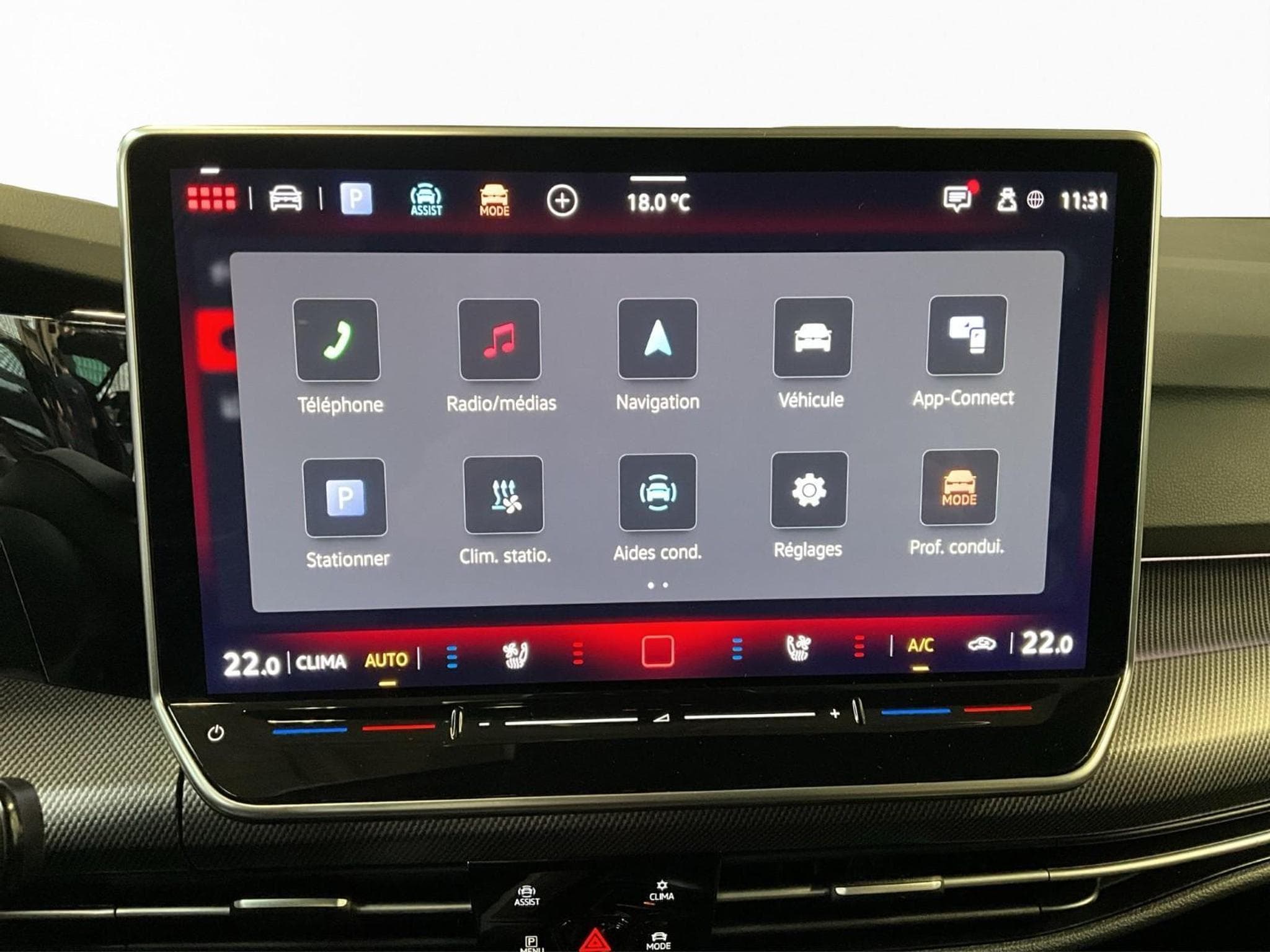 VW Golf GTI+DSG+LM19+Pano+MatrixLED (2024) - Photo 13