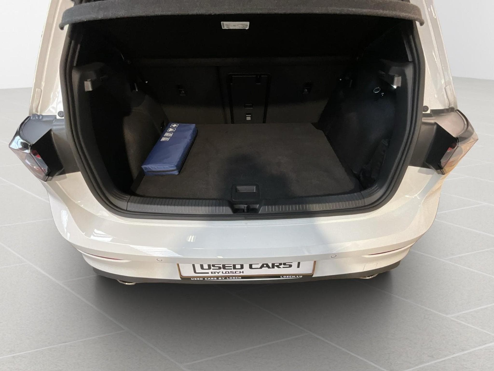 VW Golf GTI+DSG+LM19+Pano+MatrixLED (2024) - Photo 17