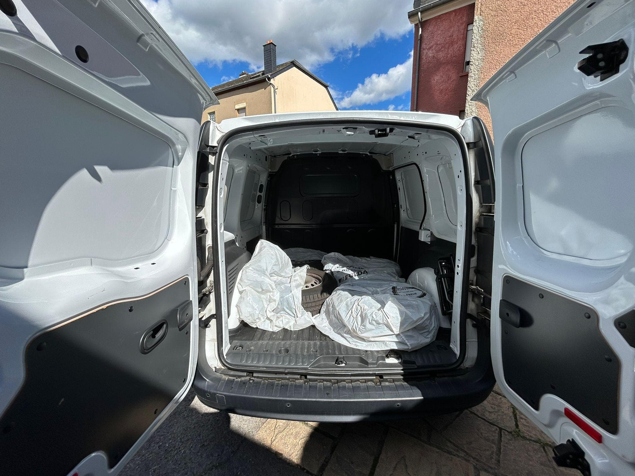 Mercedes Citan 109 CDI (2020) - Foto 11