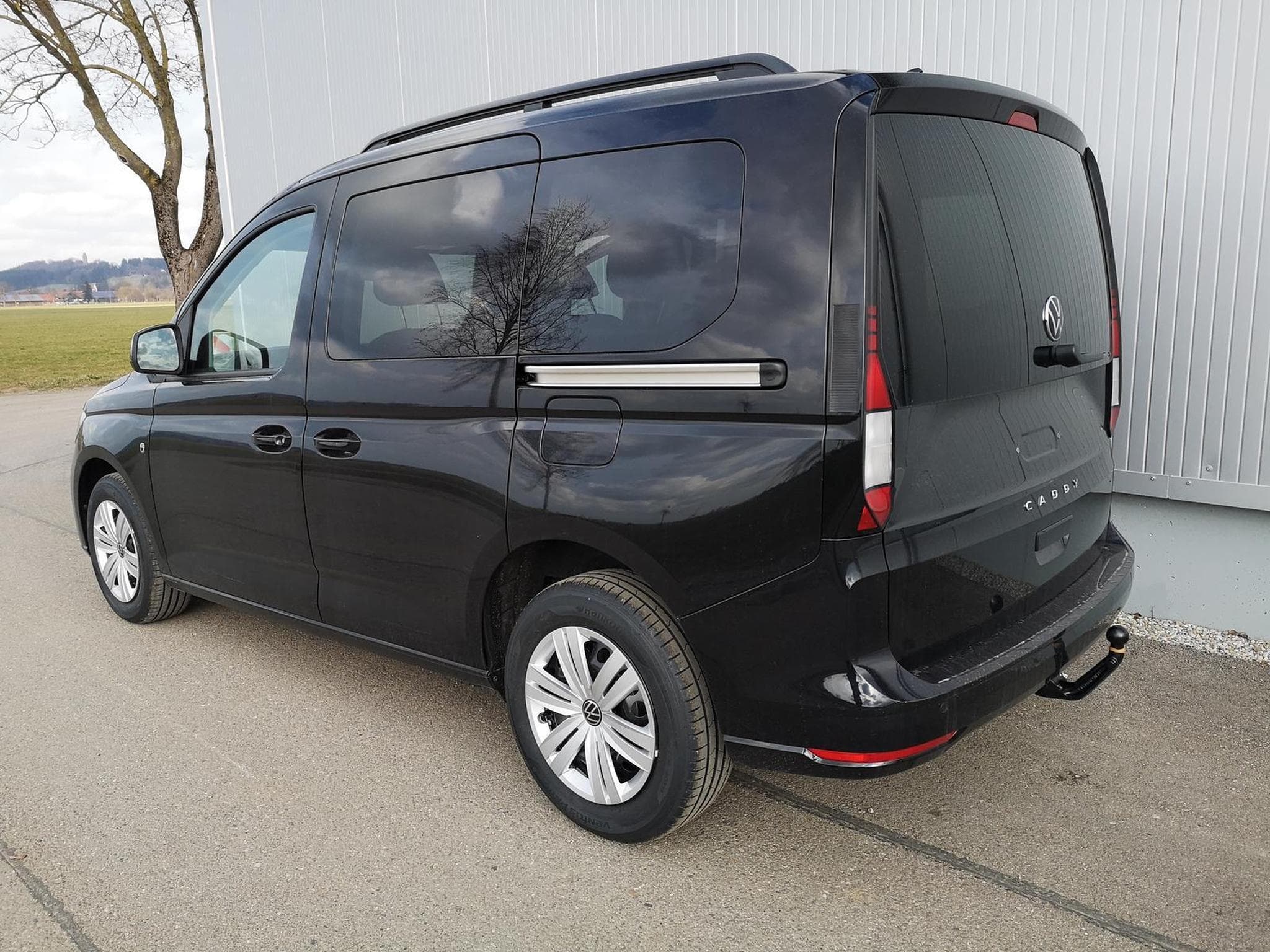 VW Caddy Basis (2026) - Foto 2