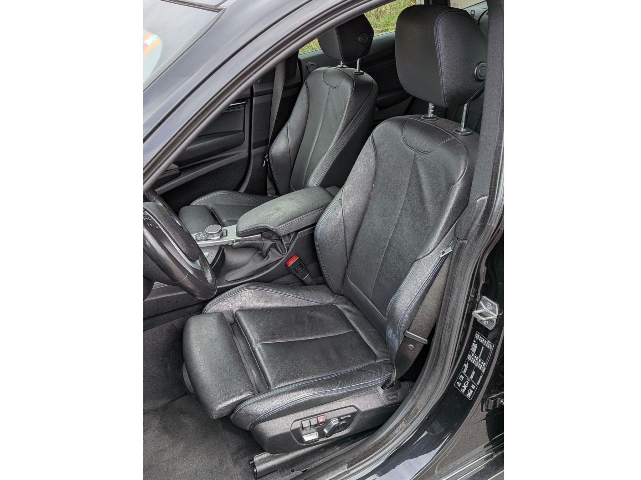BMW 335 Gran Turismo (2019) - Photo 6