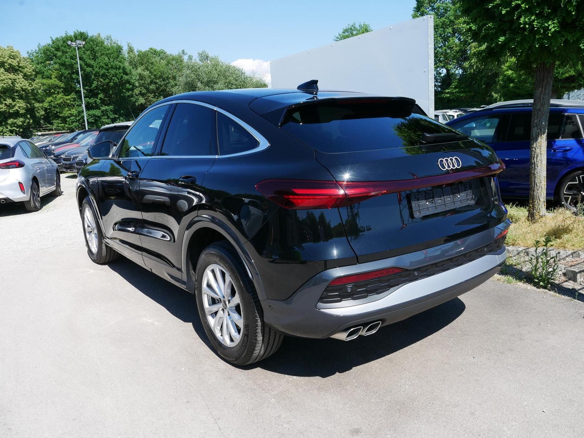 Audi Q5 Sportback Sportback (2025) - Photo 5