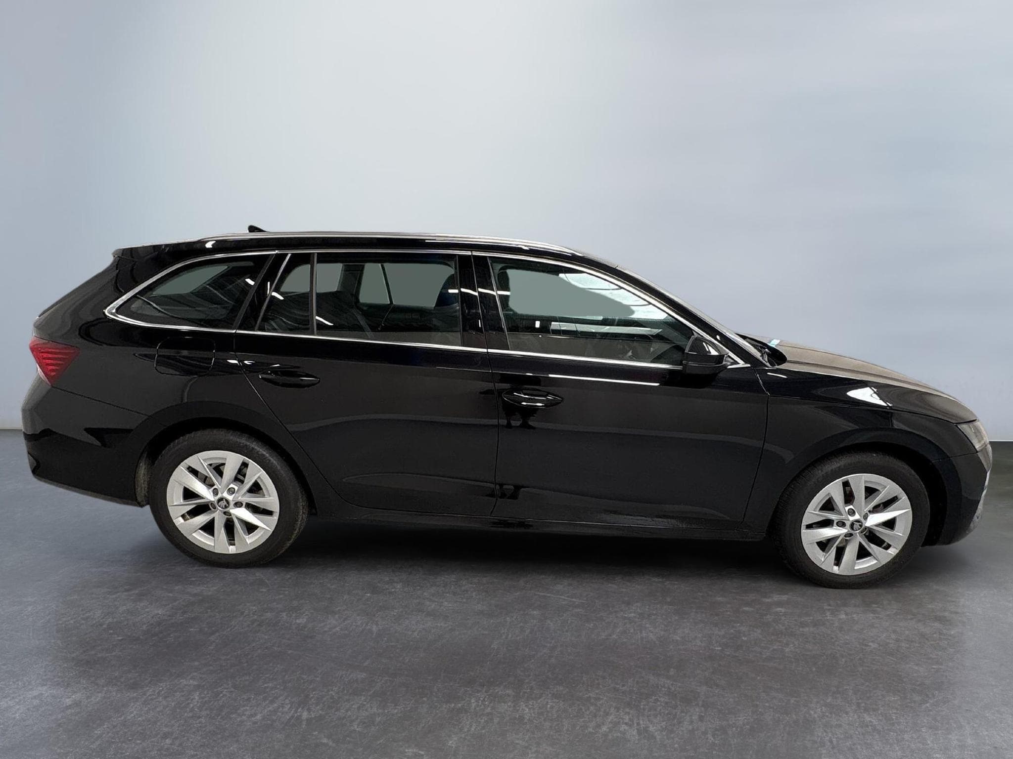 Skoda Octavia Selection (2026) - Photo 8