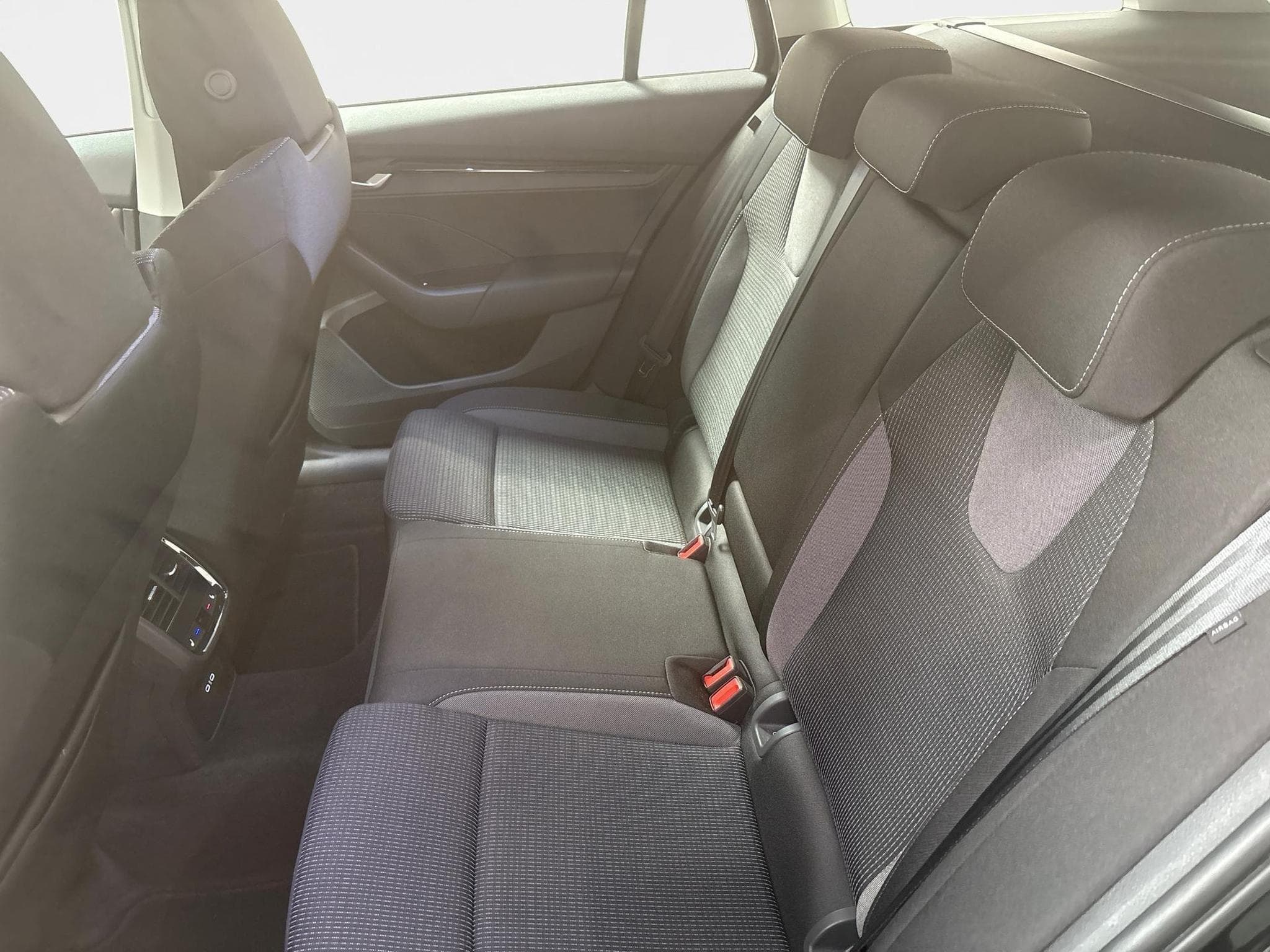 Skoda Octavia Selection (2026) - Photo 22