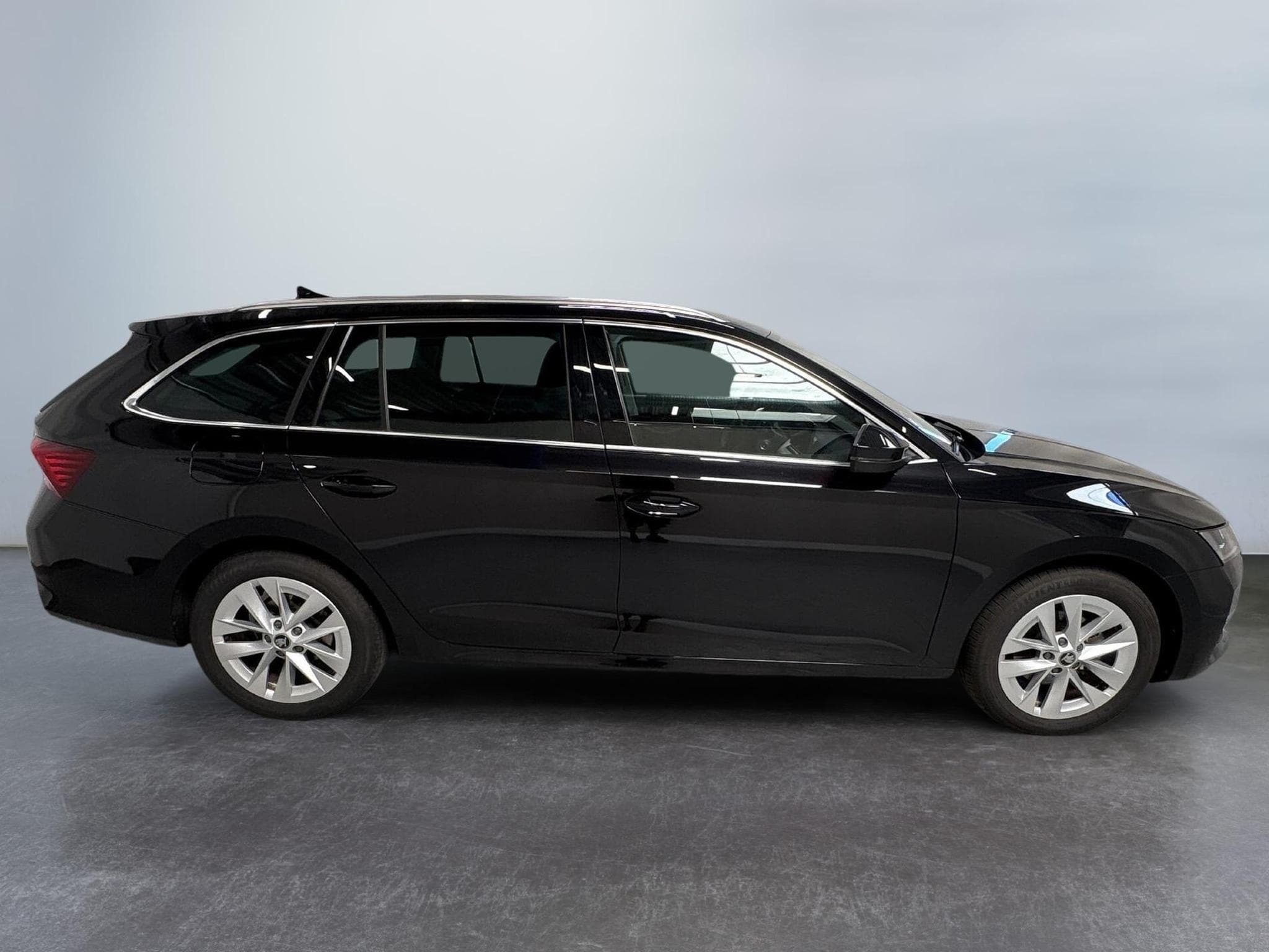 Skoda Octavia Selection (2026) - Photo 8