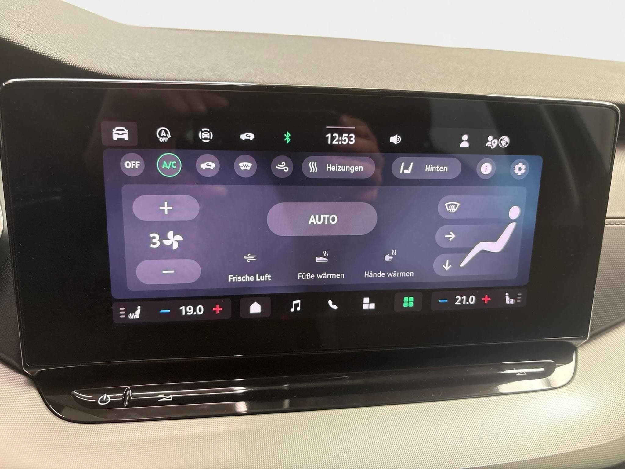 Skoda Octavia Selection (2026) - Photo 17