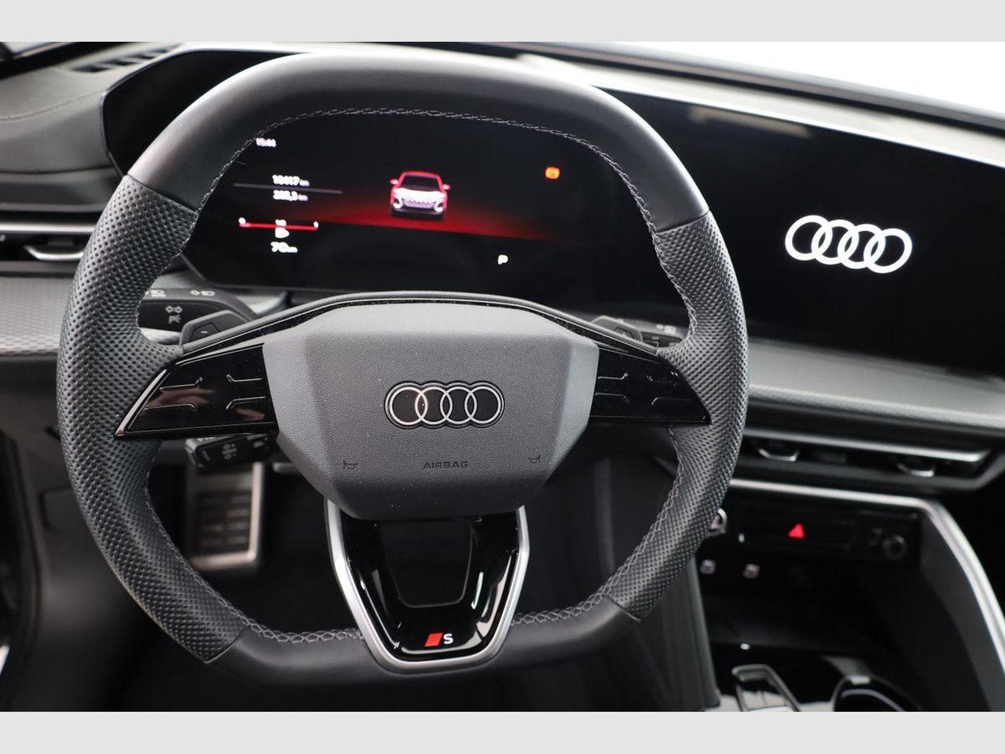 Audi Q5 2.0 TDI 150 kW quattro (2025) - Photo 6