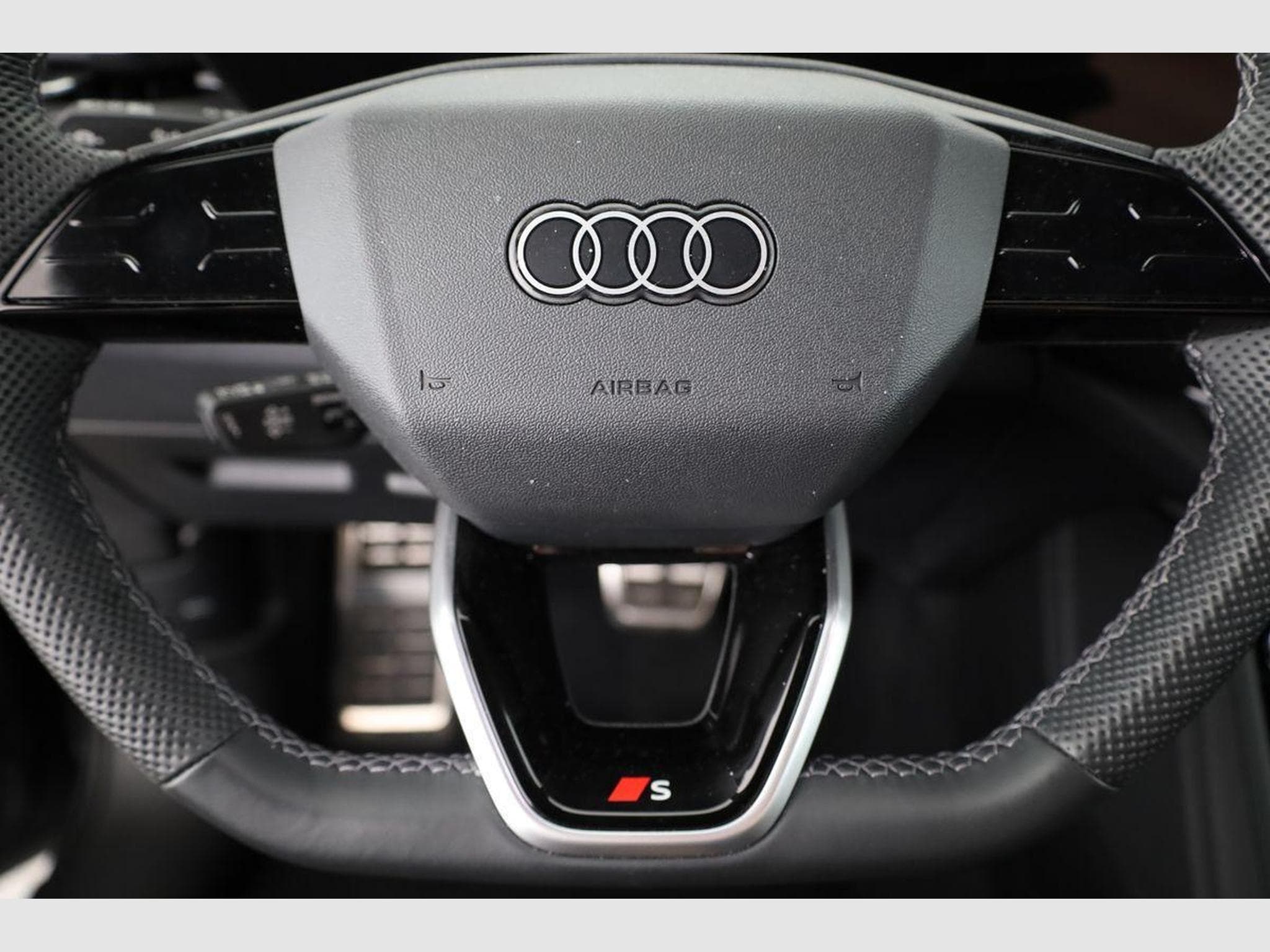 Audi Q5 2.0 TDI 150 kW quattro (2025) - Photo 7