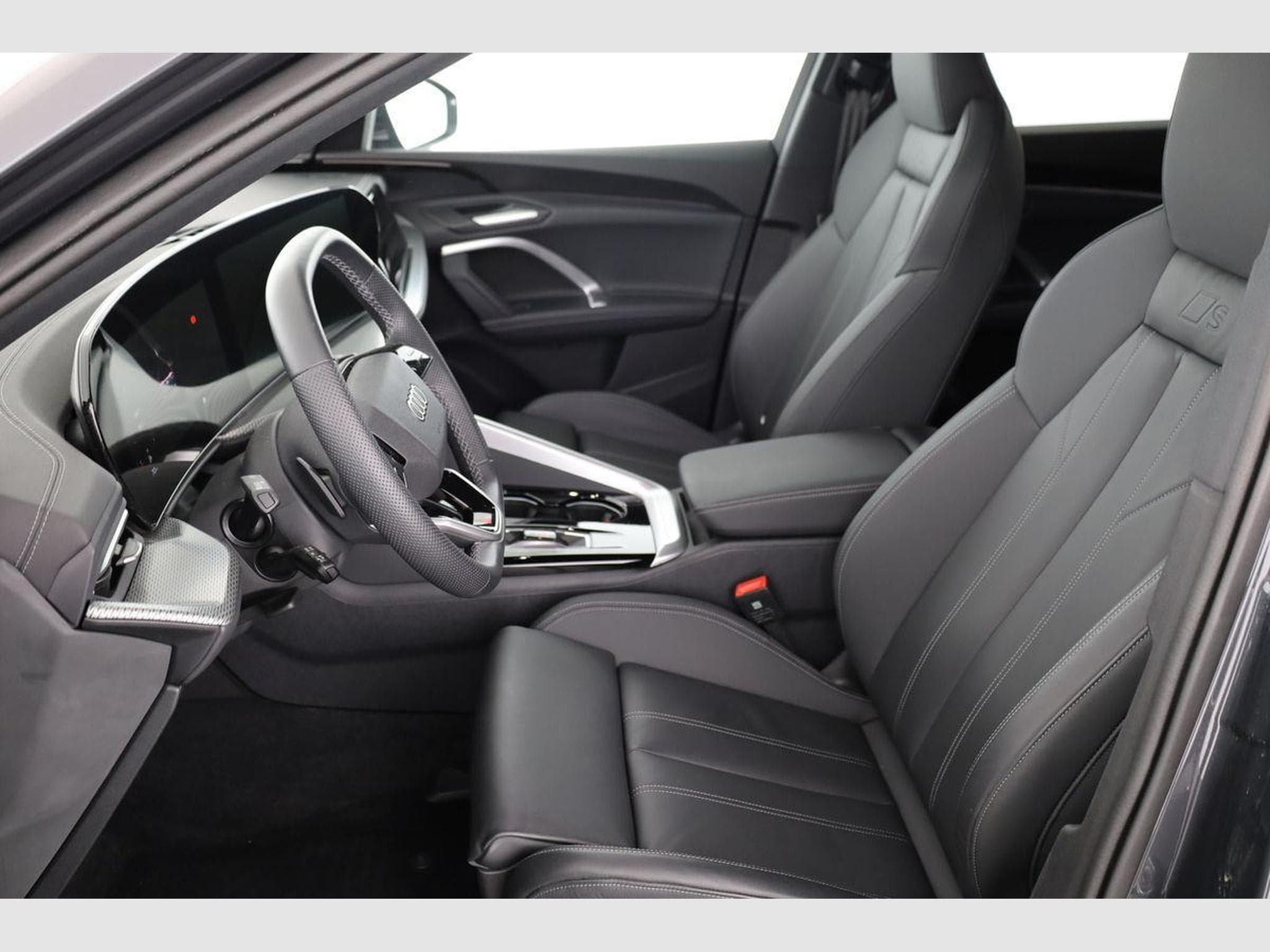 Audi Q5 2.0 TDI 150 kW quattro (2025) - Photo 10