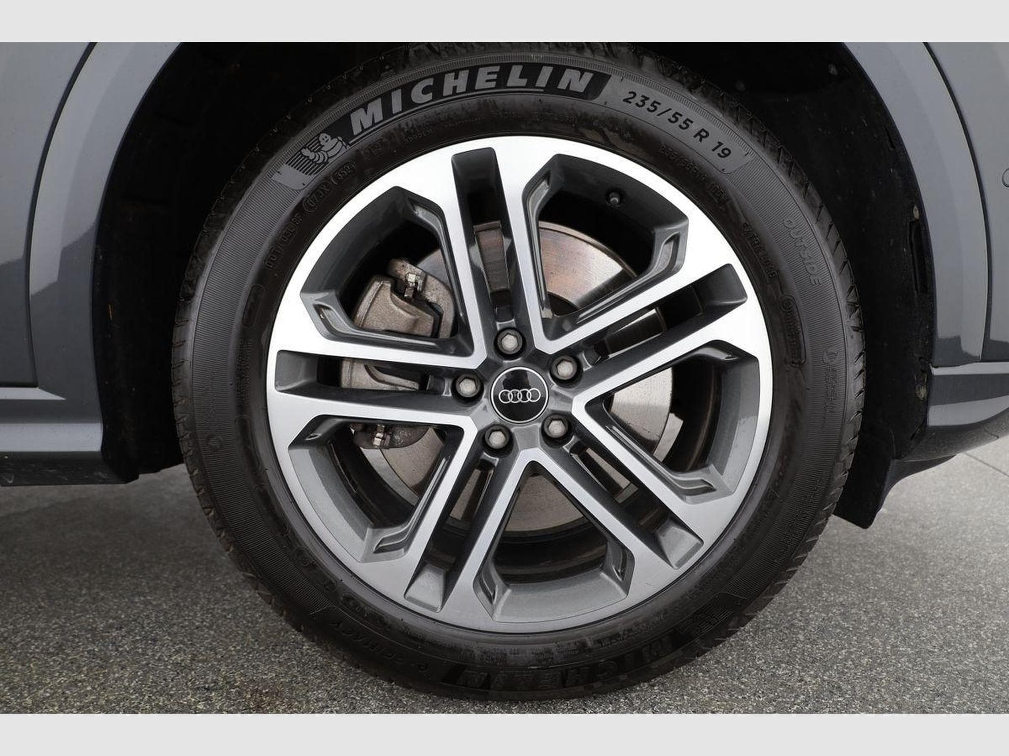 Audi Q5 2.0 TDI 150 kW quattro (2025) - Photo 15