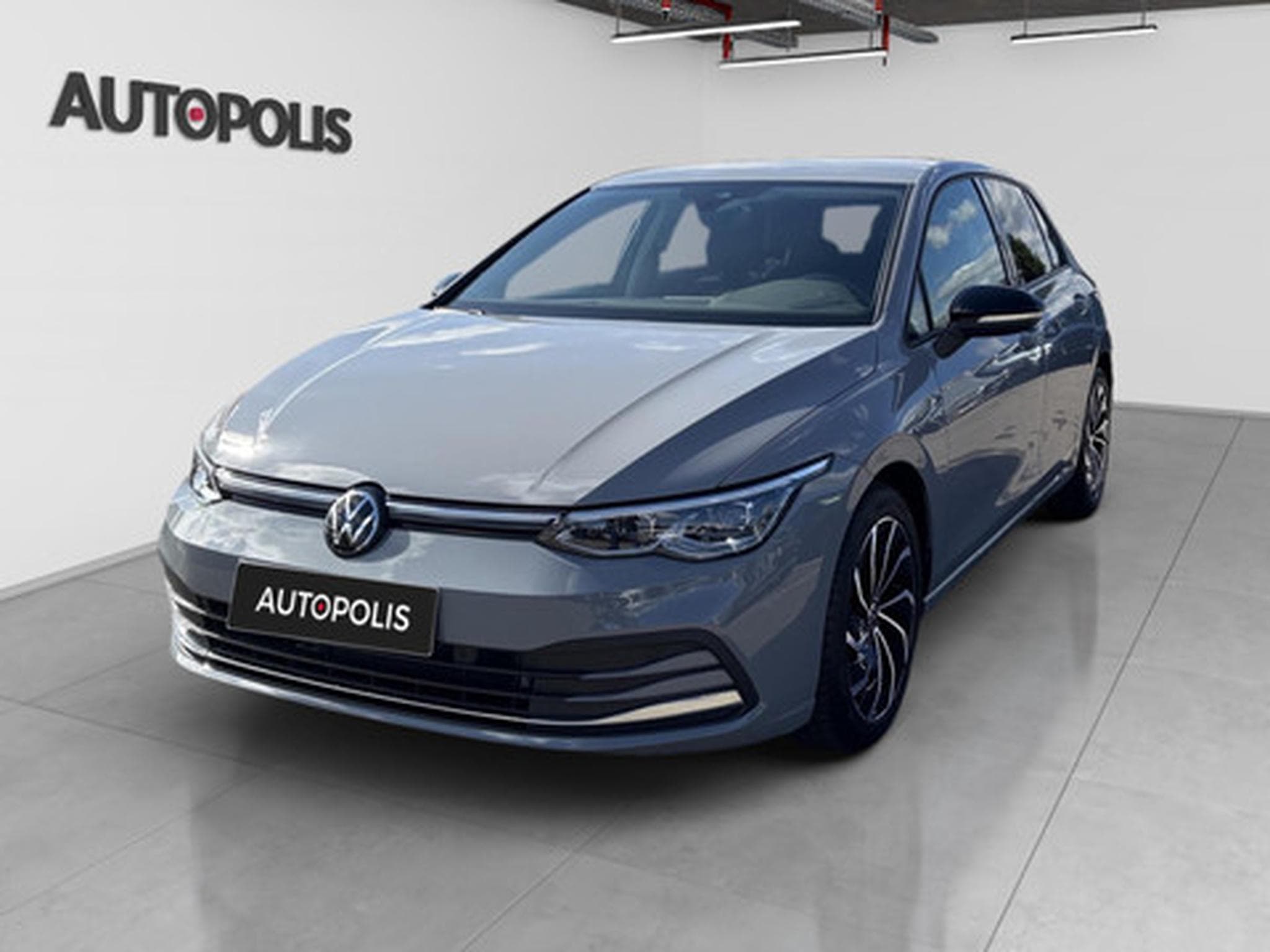 VW Golf VIII 1.0 TSI 81kW Life (2024) - Photo 19