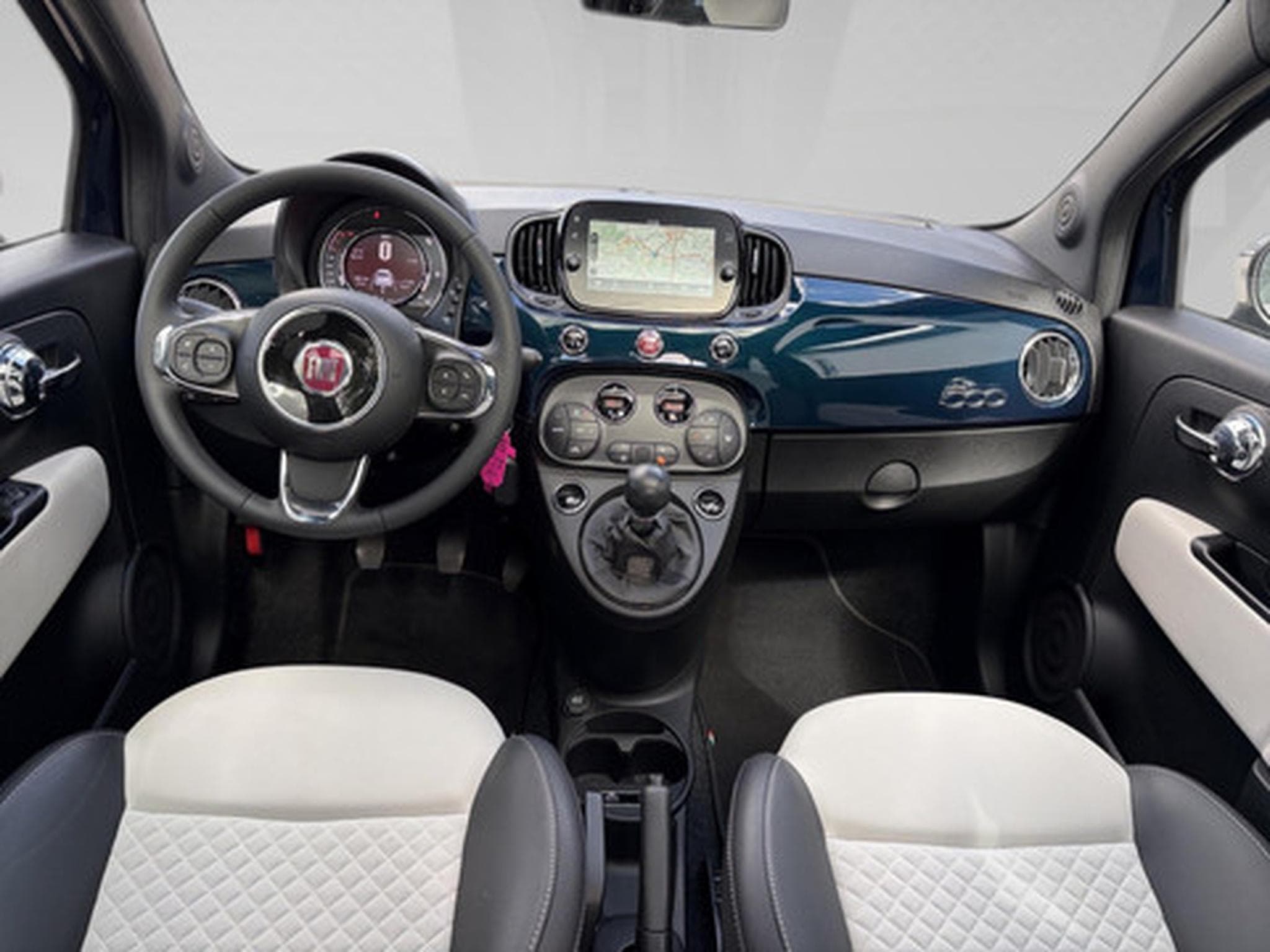 Fiat 500 1.0 Hybrid 70 Dolce Vita (2021) - Photo 4