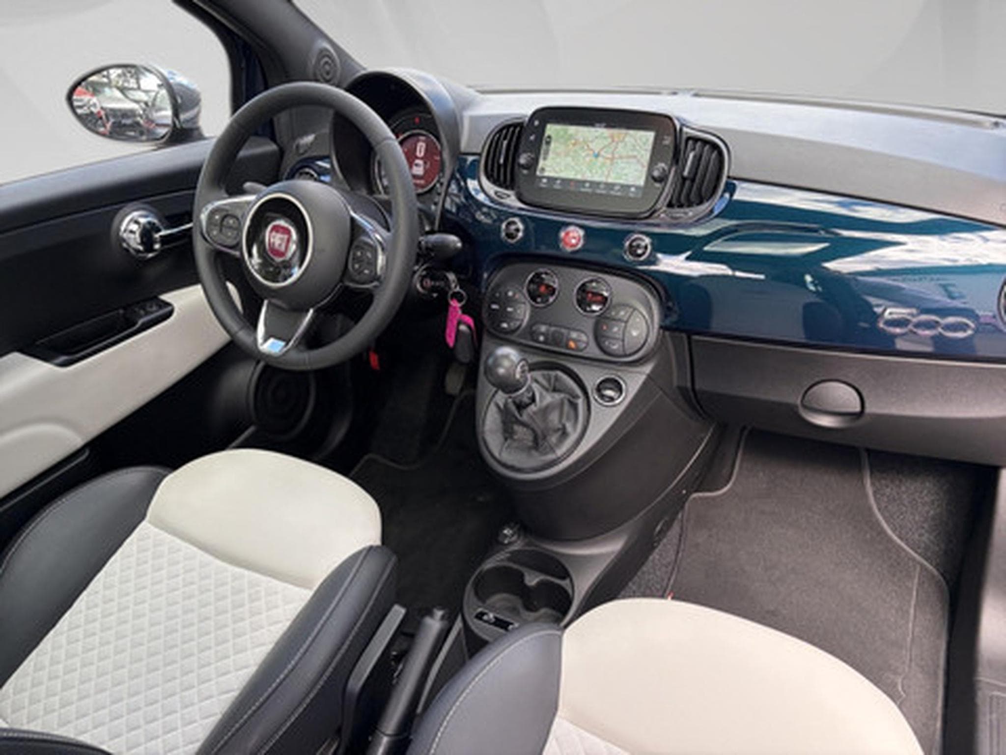 Fiat 500 1.0 Hybrid 70 Dolce Vita (2021) - Photo 12