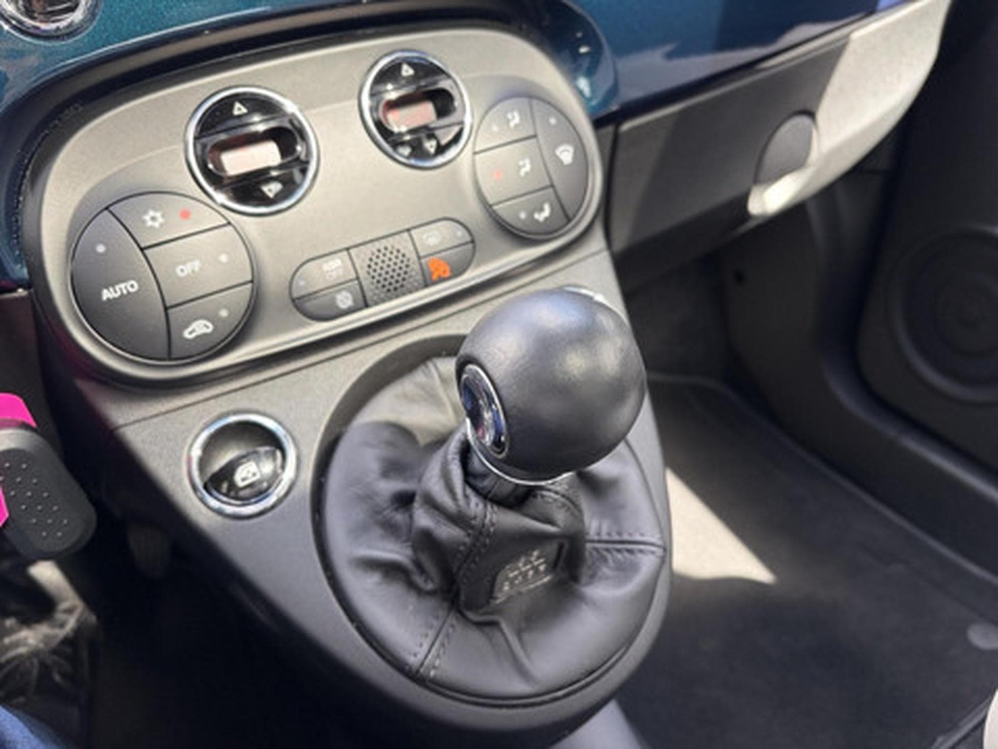Fiat 500 1.0 Hybrid 70 Dolce Vita (2021) - Photo 13