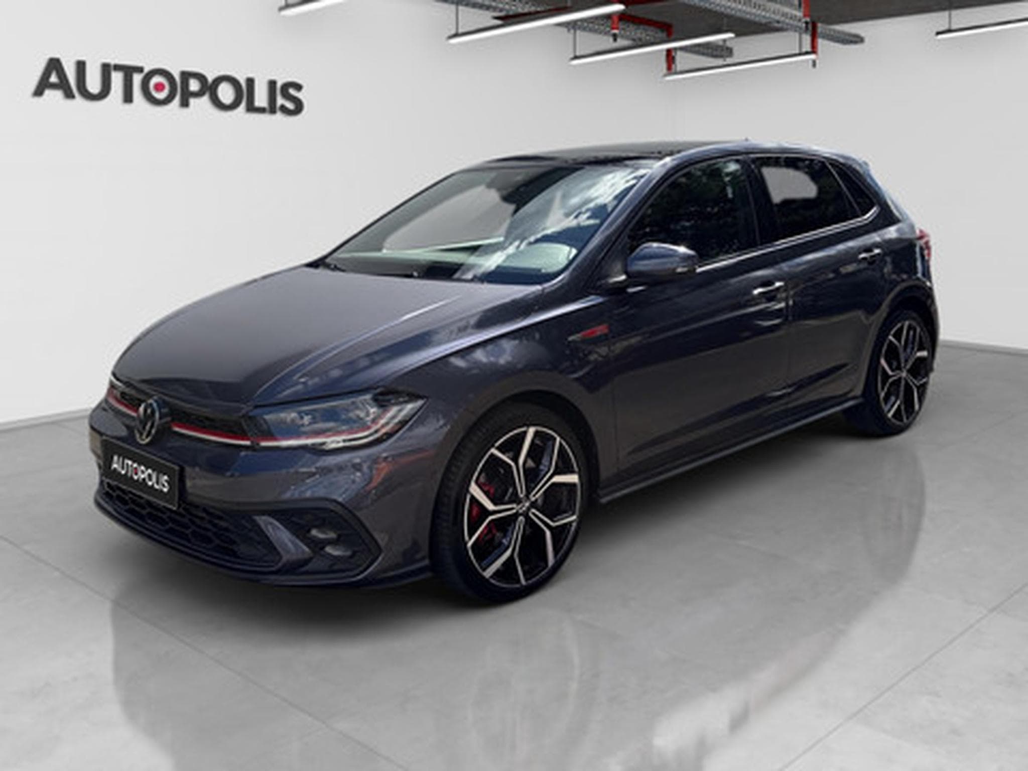 VW Polo 2.0 TSI 152kW GTI DSG7 (2023) - Photo 1