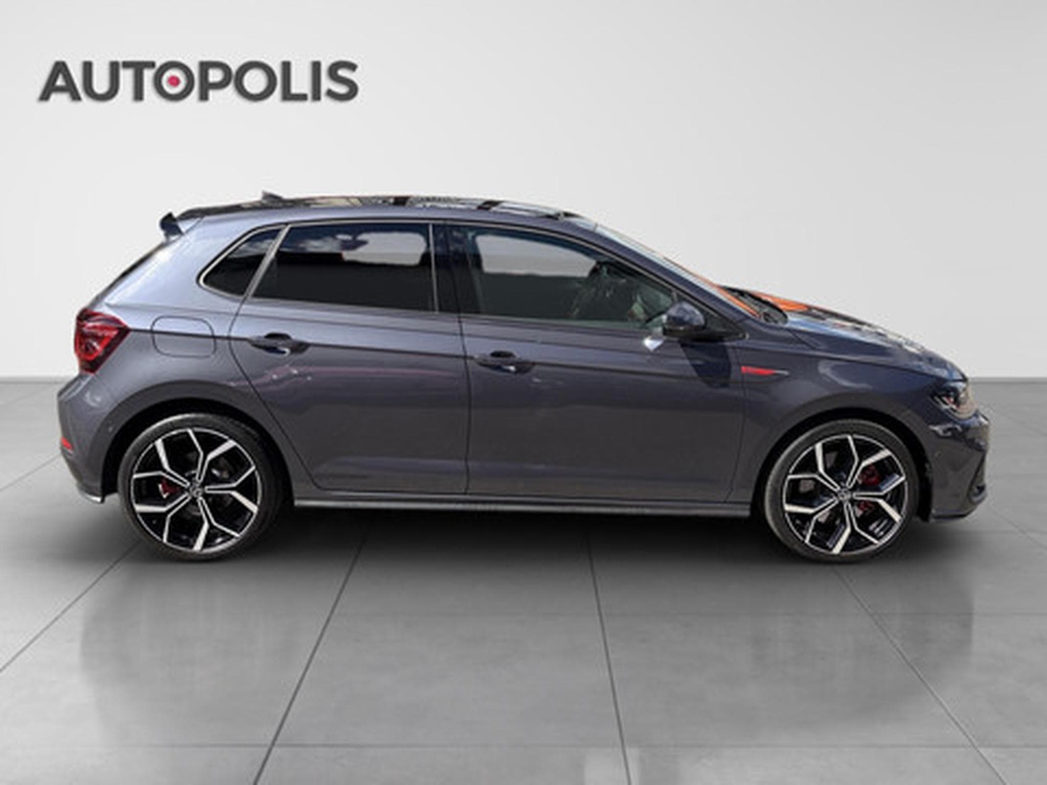 VW Polo 2.0 TSI 152kW GTI DSG7 (2023) - Photo 10