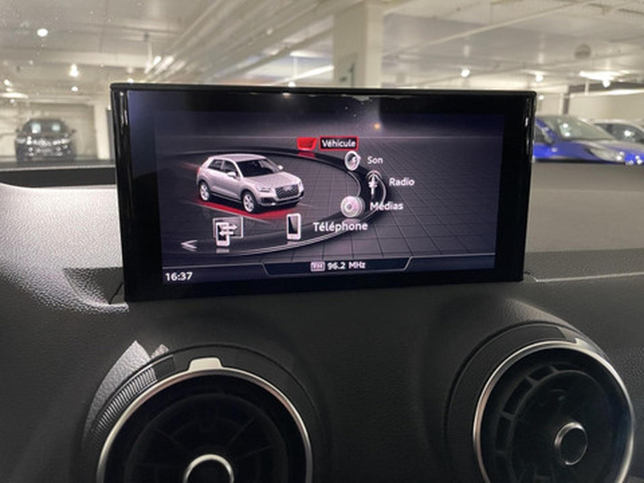 Audi Q2 1.5 35 TFSI 110kW S tronic Adv. B. Ed. (2021) - Photo 3