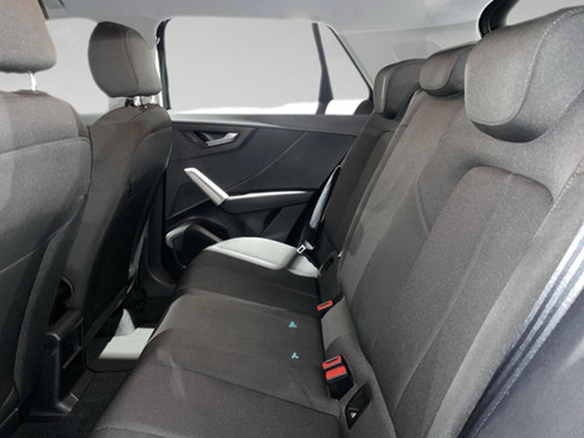 Audi Q2 1.5 35 TFSI 110kW S tronic Adv. B. Ed. (2021) - Photo 11